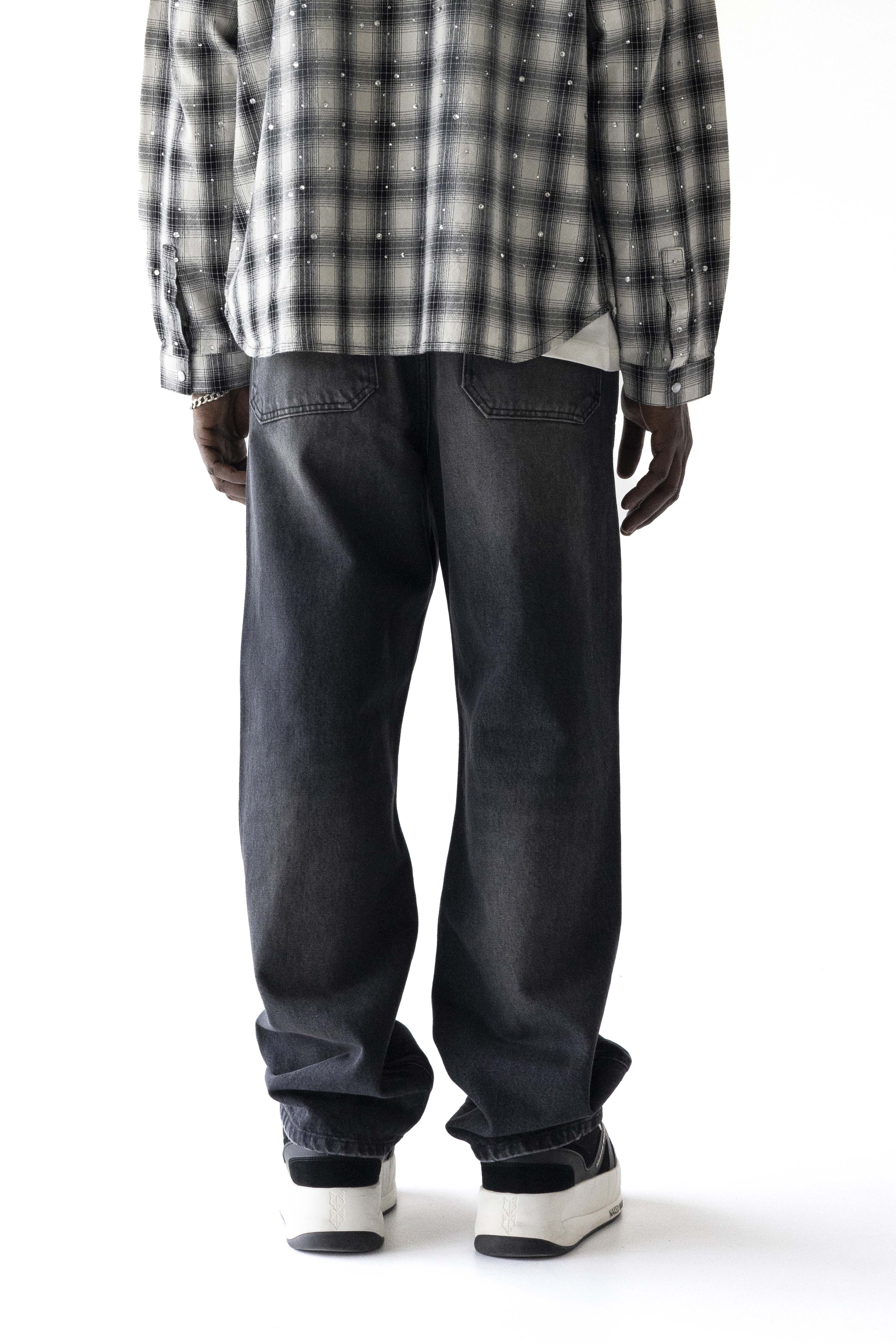 Distressed Black Washed Loose Fit Jeans