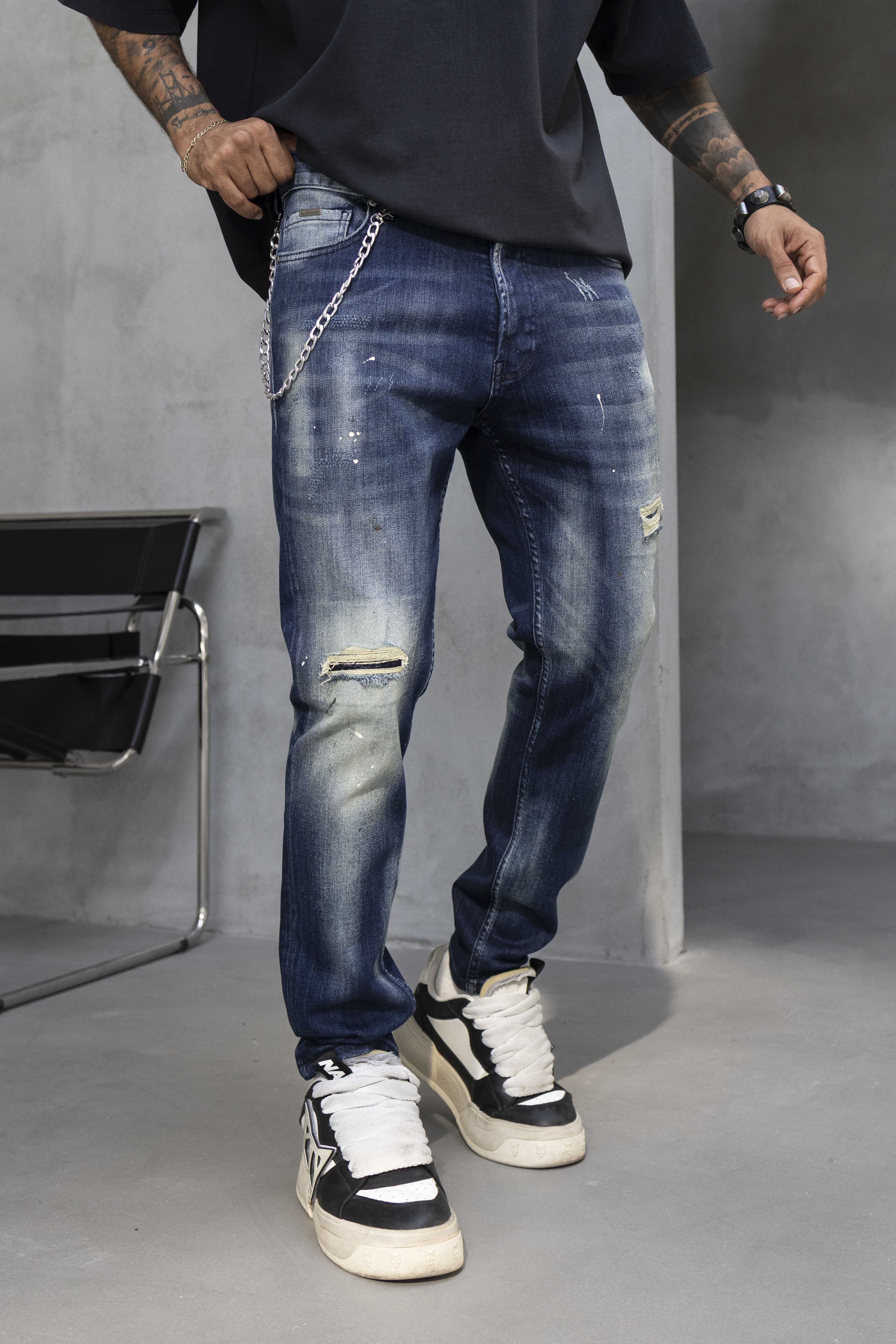Slim Fit Distressed Paint Effect Jeans – Blue