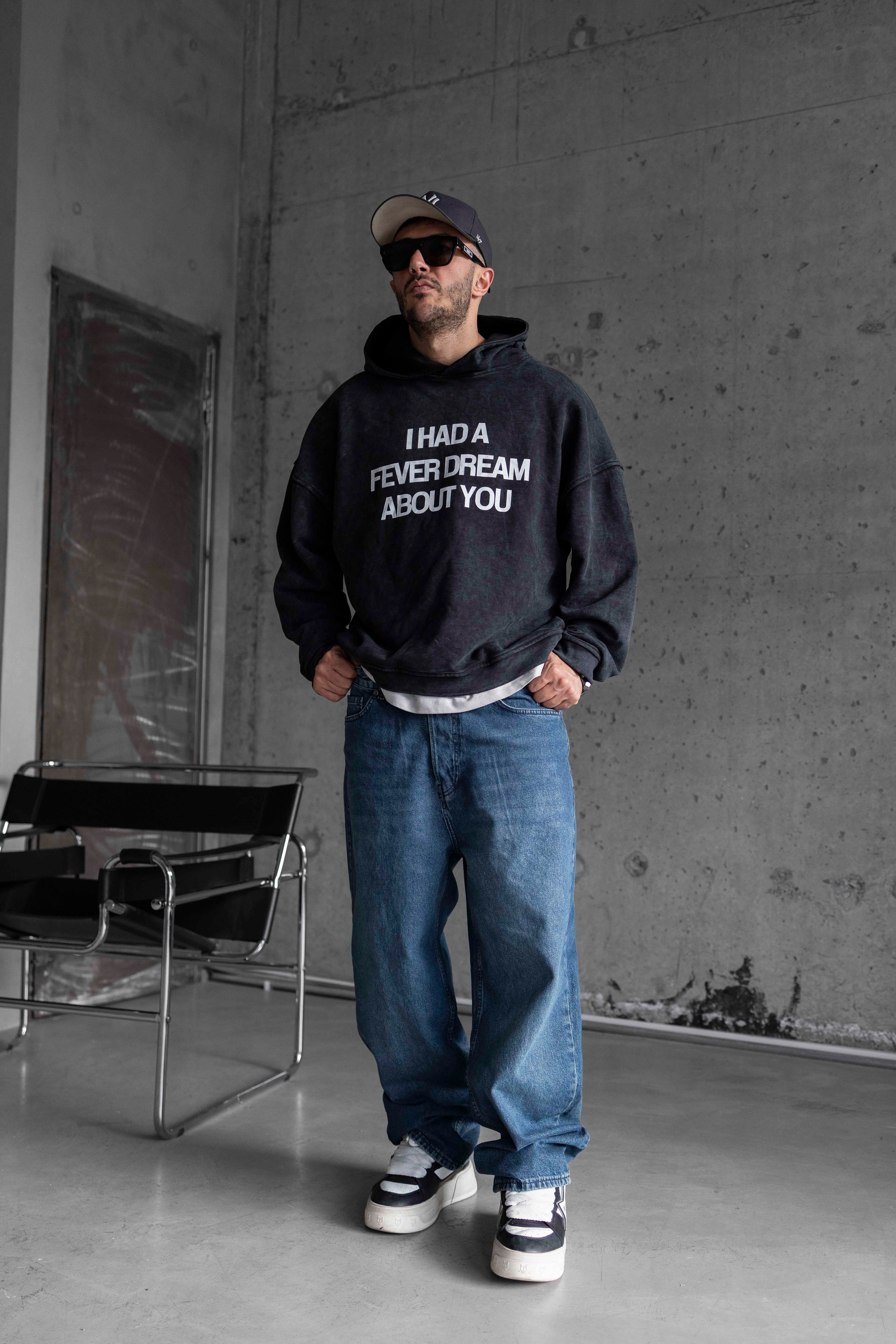 Fever Dream Yazılı Yıkamalı Oversize Sweatshirt