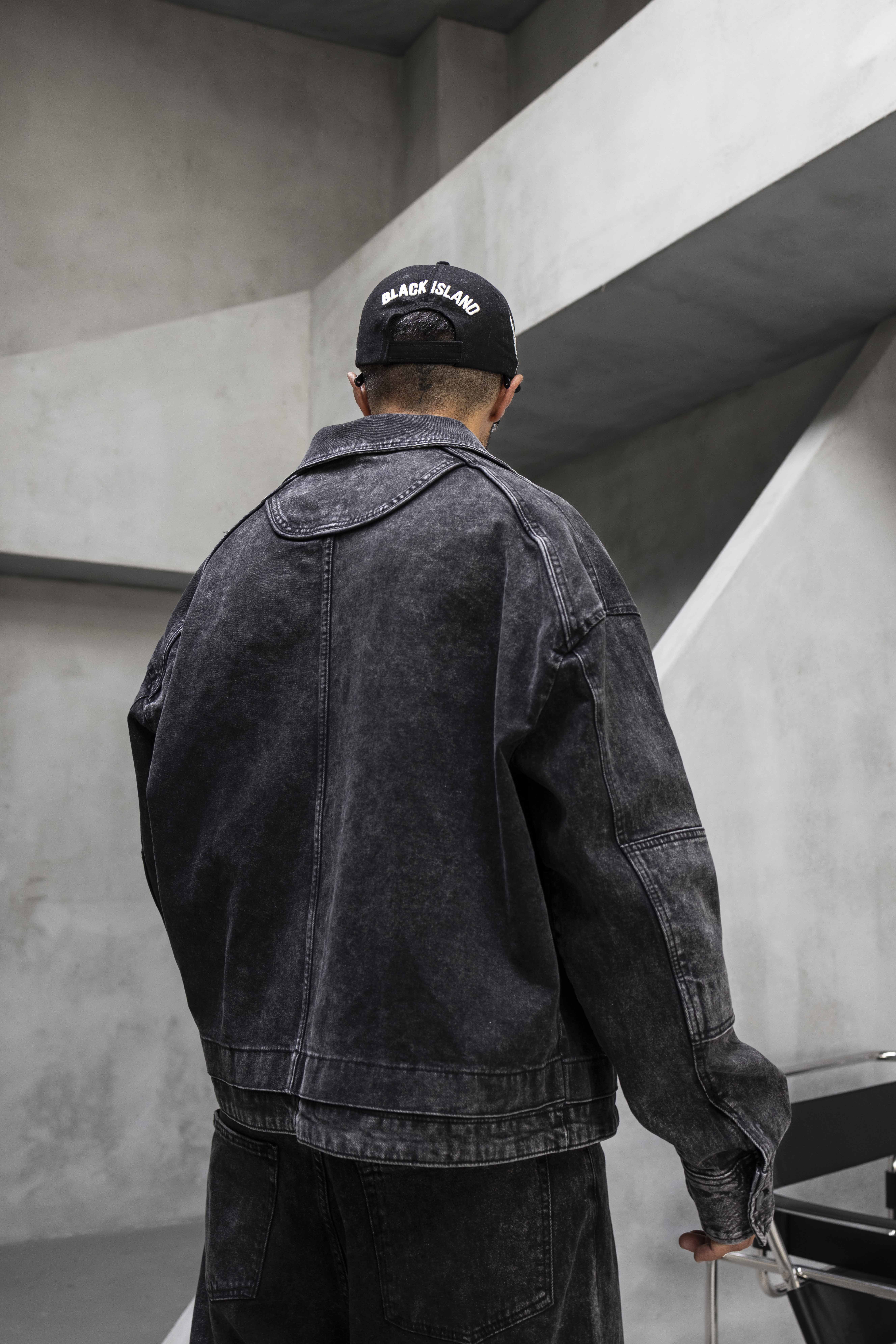 Oversized Washed Black Zip-Up Denim Jacket