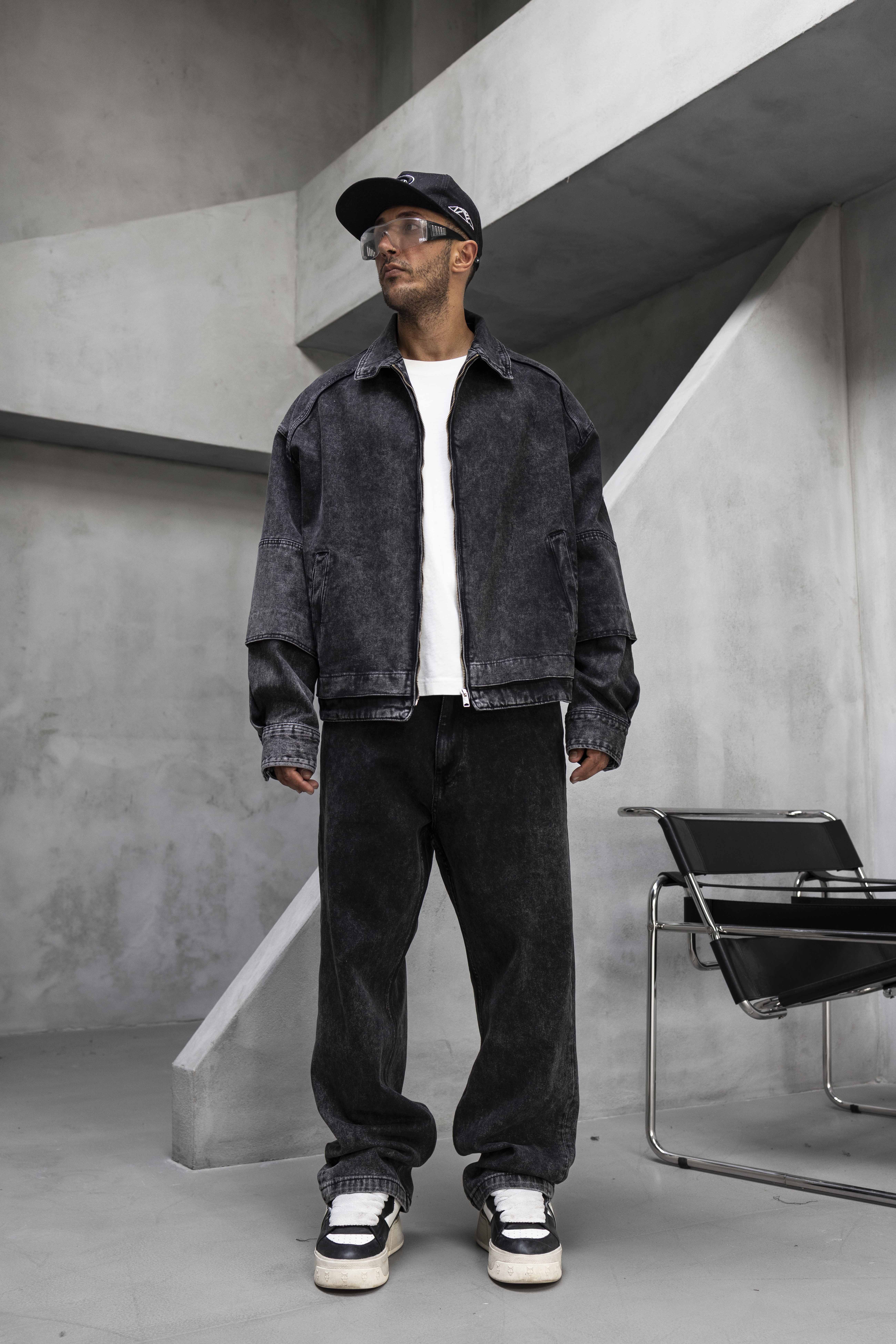 Oversized Washed Black Zip-Up Denim Jacket