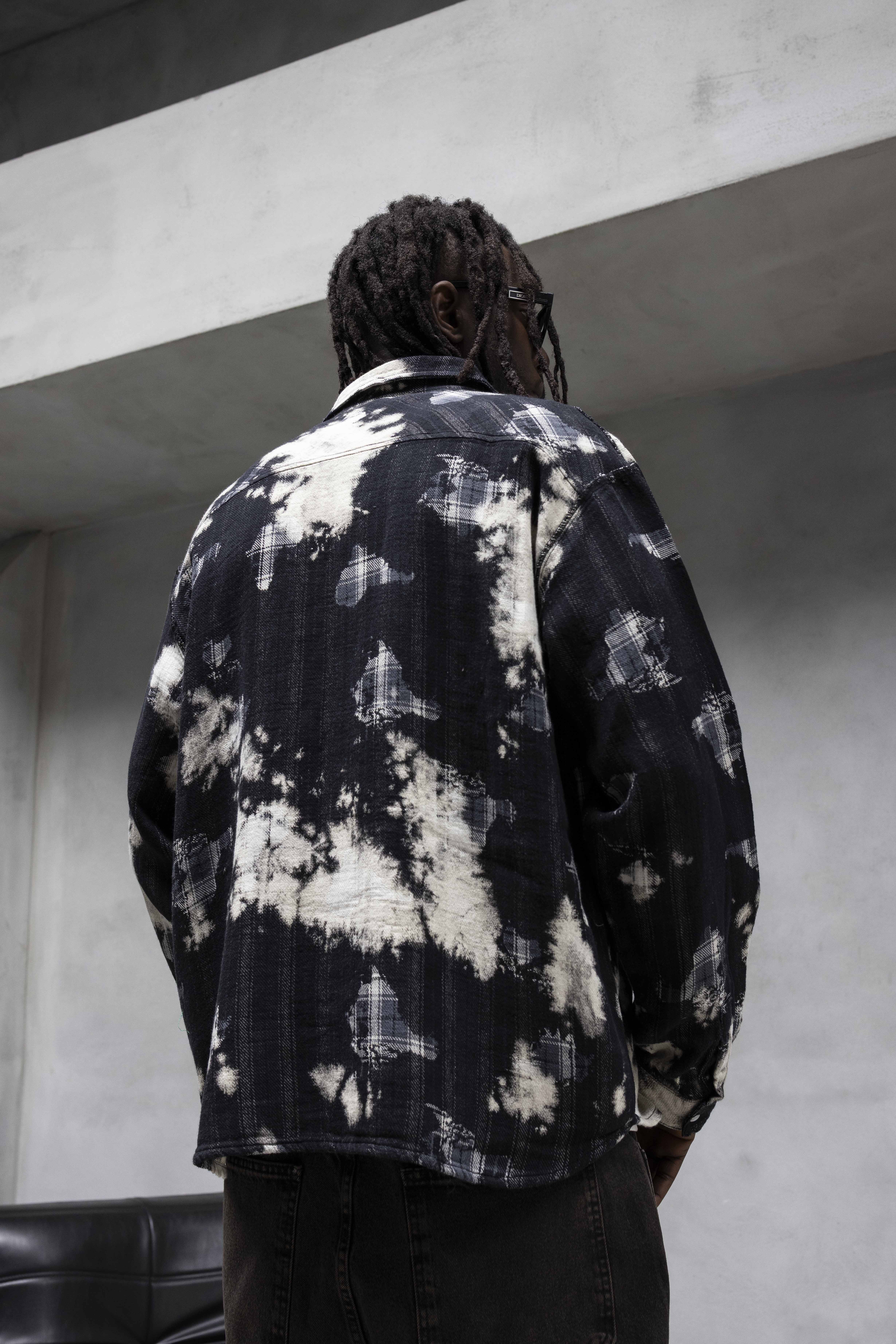 Black & Cream Tie-Dye Plaid Button-Up Shirt