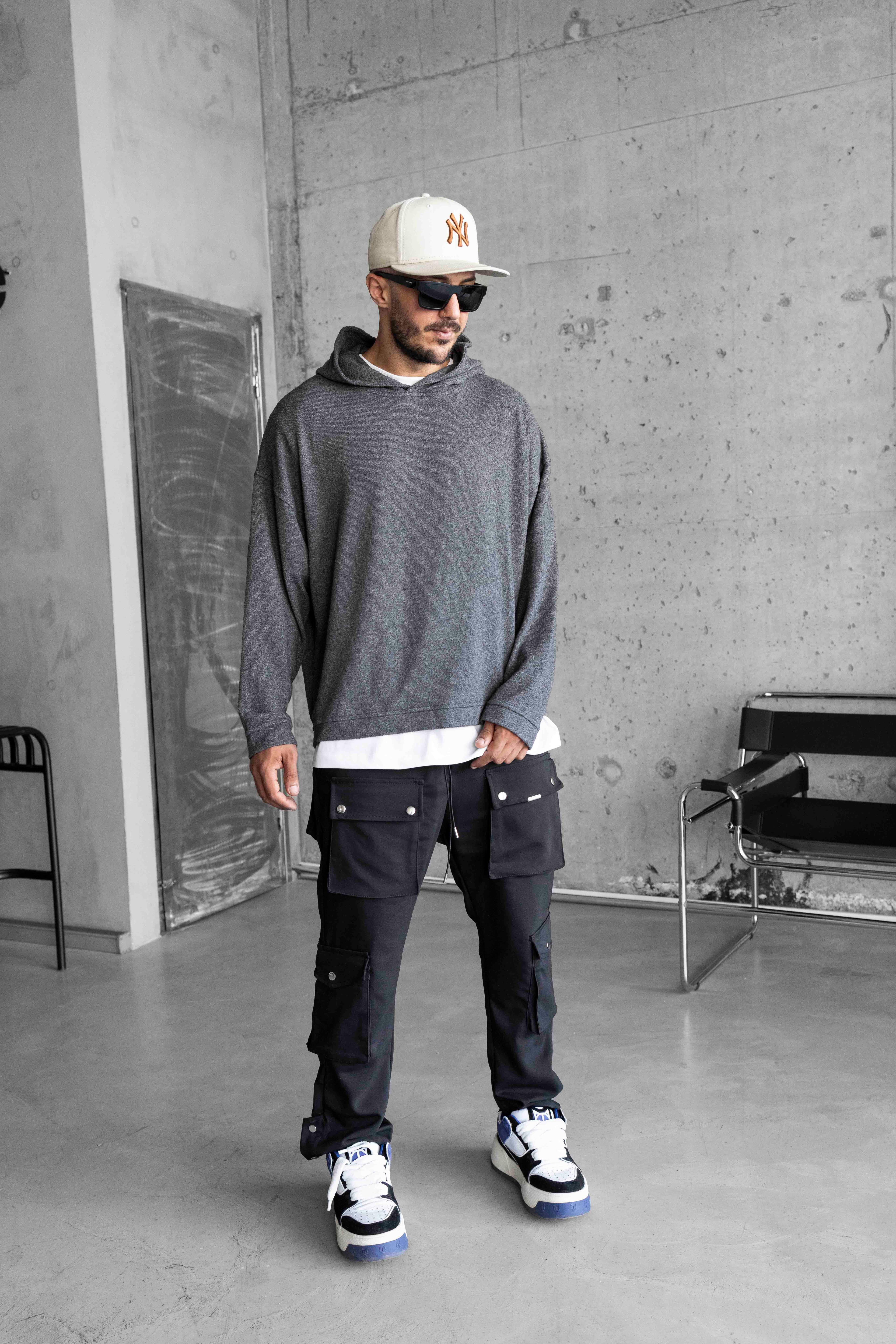 Dokulu Kumaş Oversize Kapüşonlu Sweatshirt