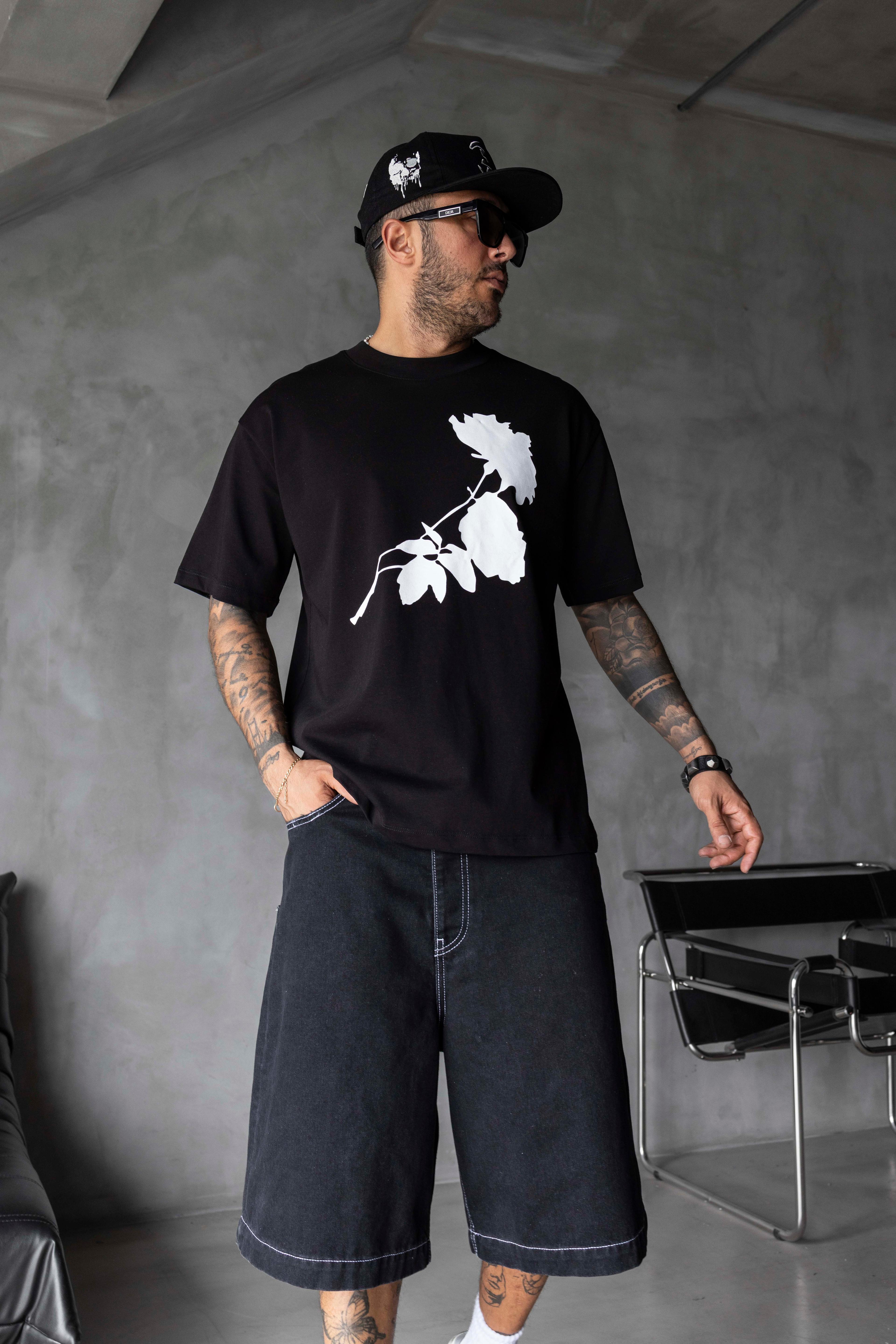 Çiçek Silüet Baskılı Oversize Tişört