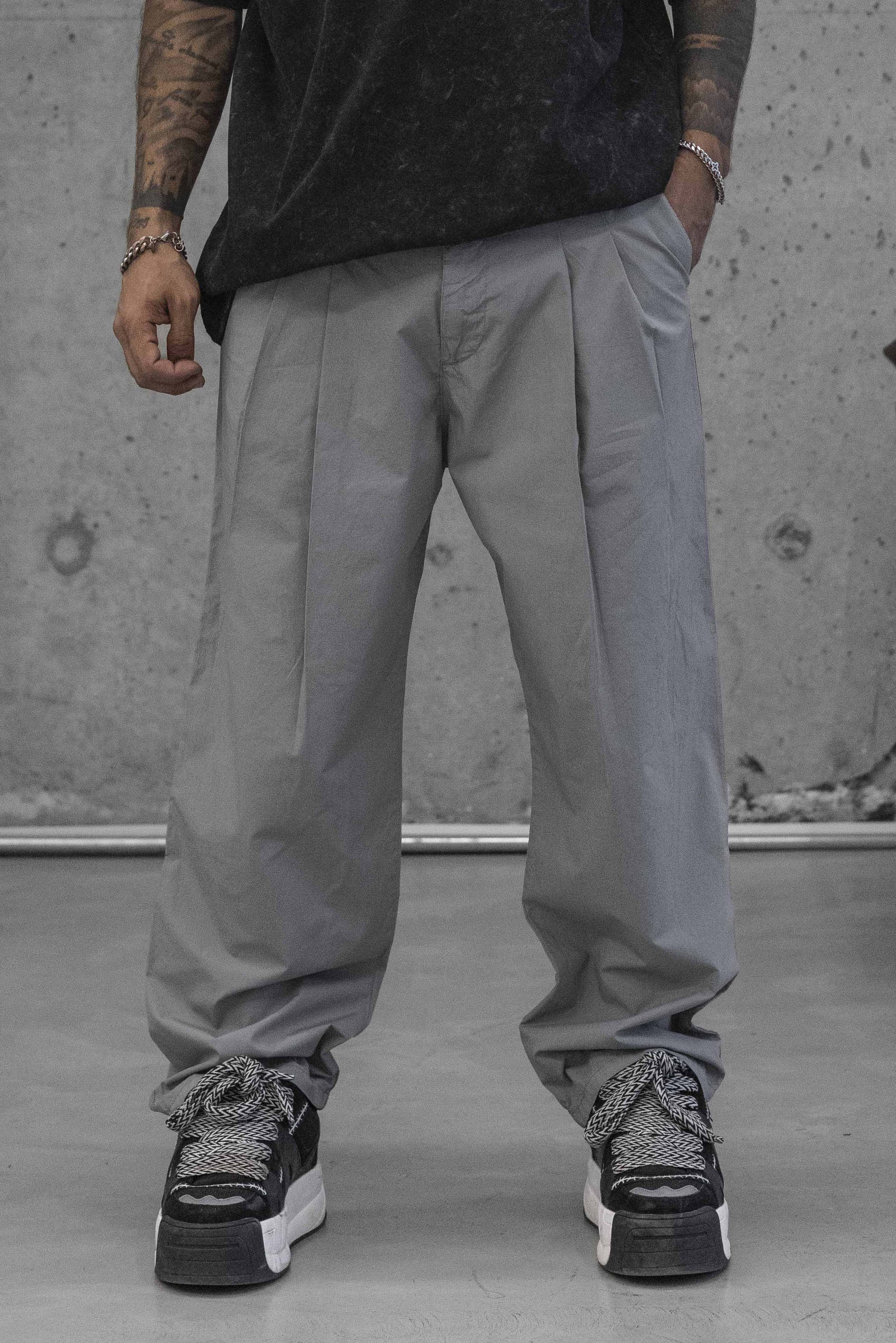 Wide Pleated Trousers