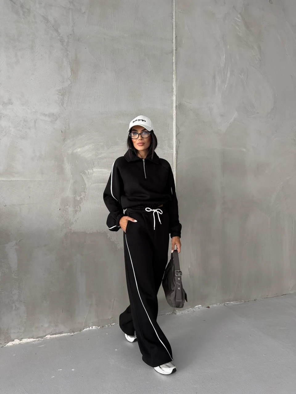 Dinamik Çizgili 3 İplik Crop Sweatshirt ve Geniş Paça Eşofman Takımı