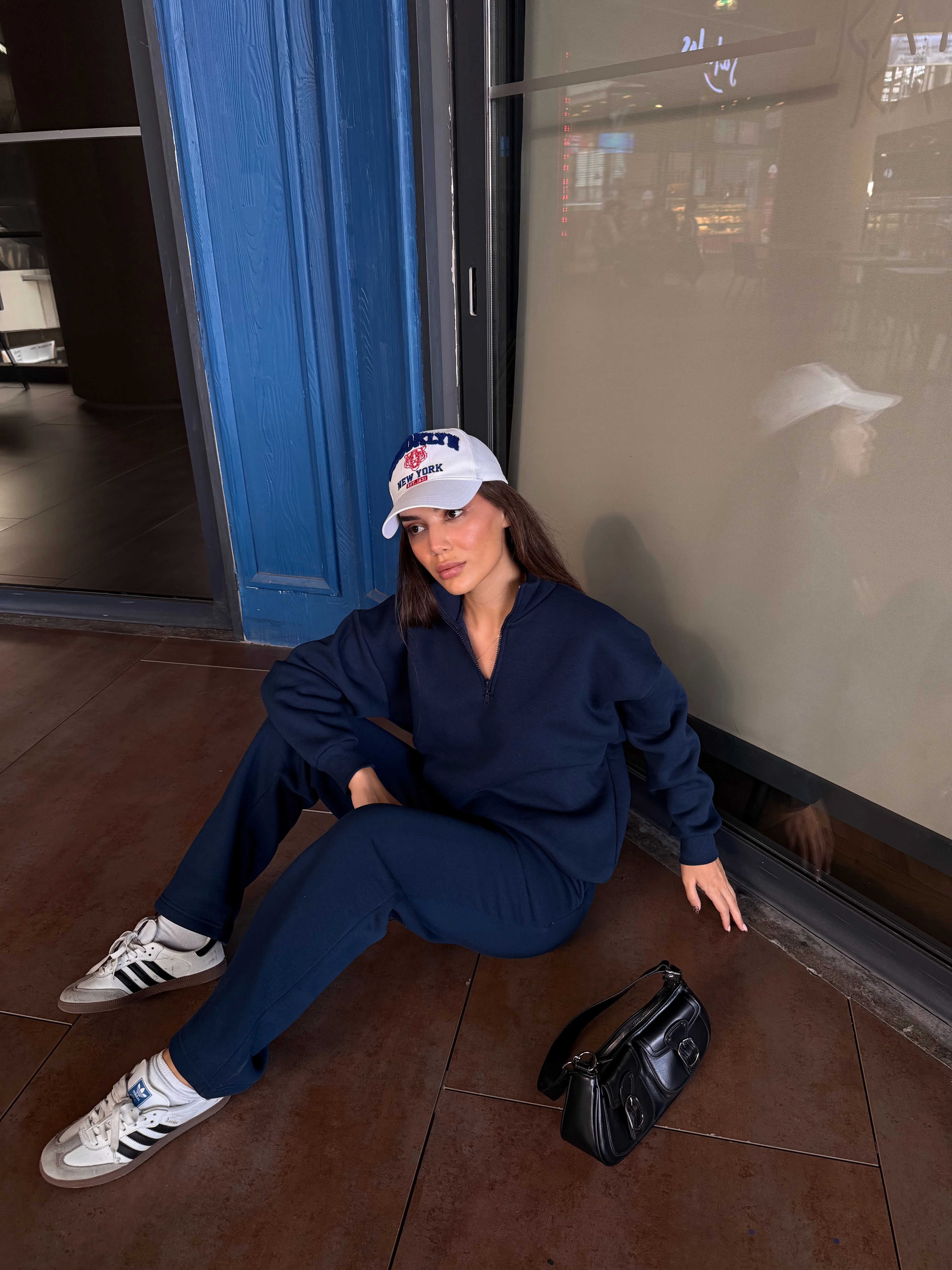 İçi Polar Oversize Kesim Boğaz Fermuarlı 3 İplik Kadın Eşofman Takım