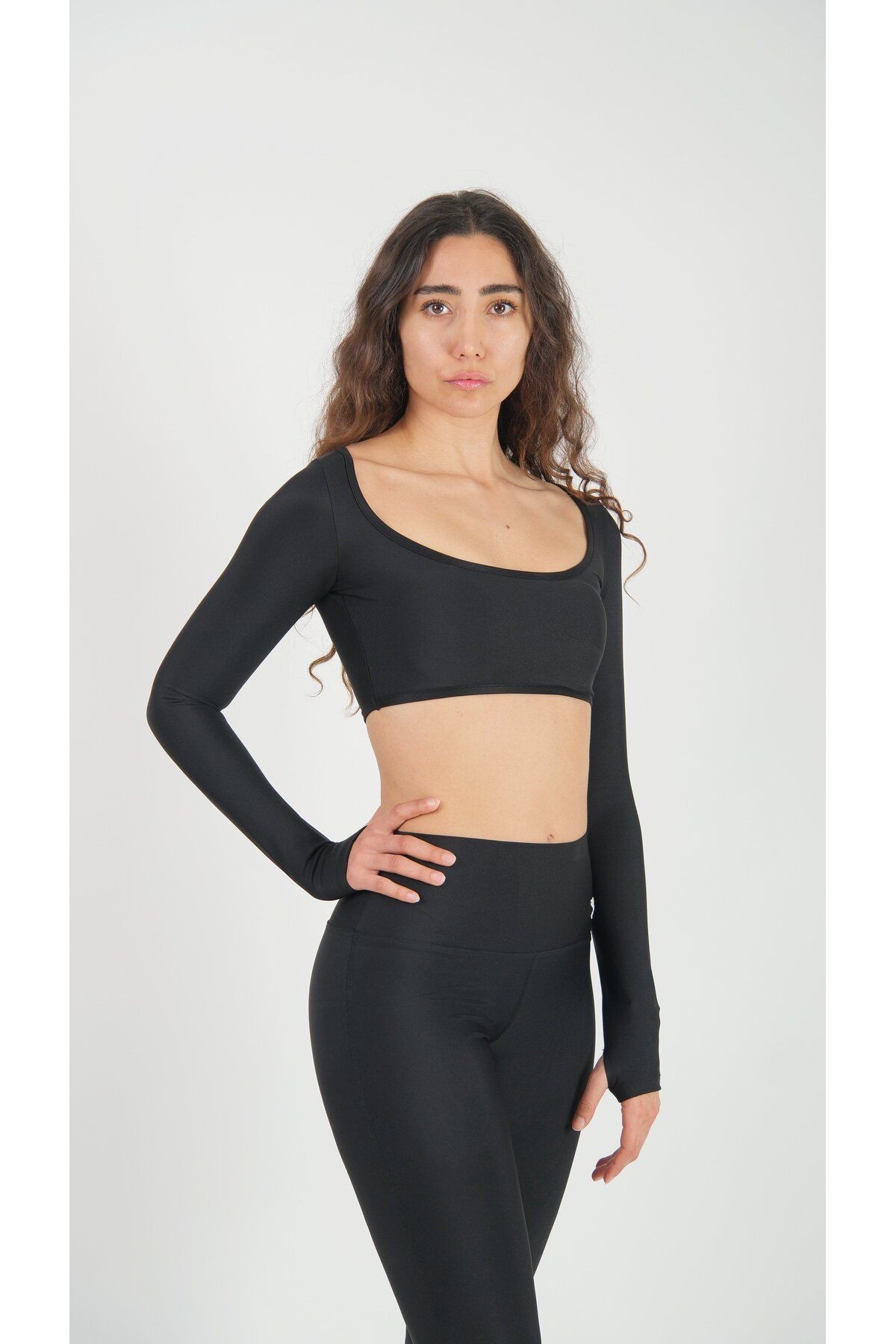 Uzun Kollu Crop Spor Pedli Bluz Long Sleeve Kadın