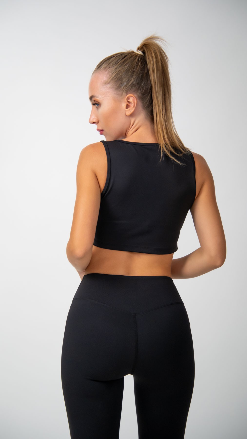 KEEP RISEN Kolsuz Crop Top