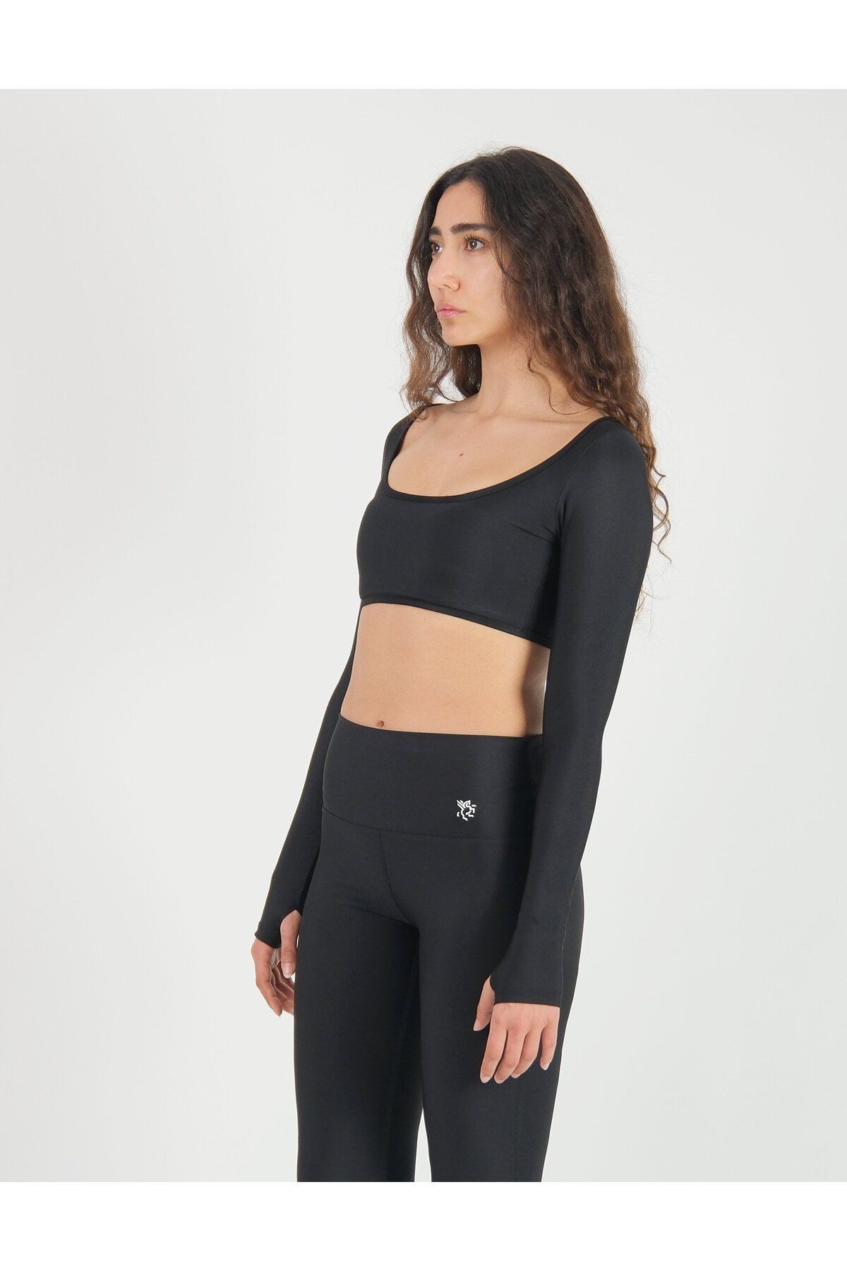 Uzun Kollu Crop Spor Pedli Bluz Long Sleeve Kadın