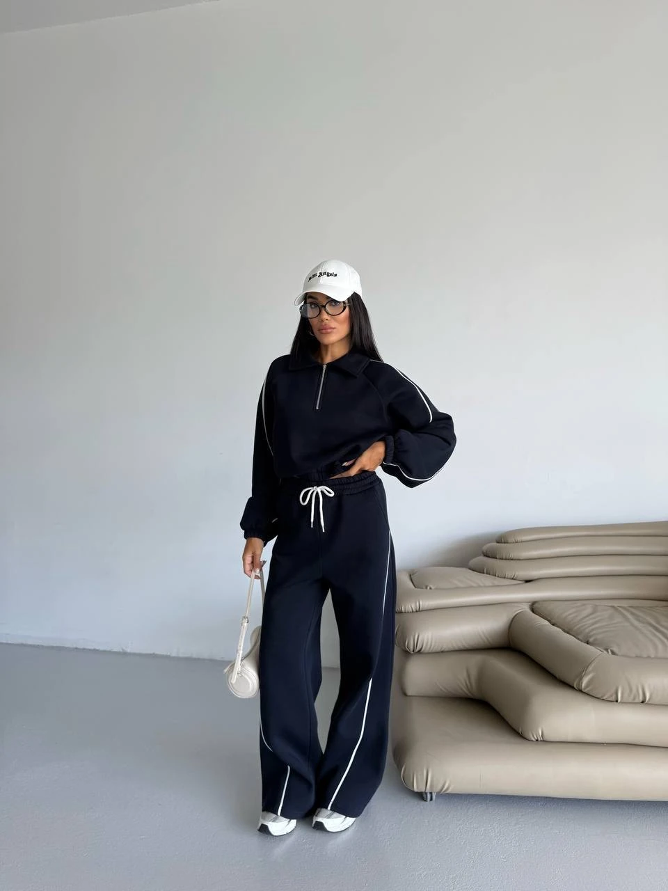 Dinamik Çizgili 3 İplik Crop Sweatshirt ve Geniş Paça Eşofman Takımı