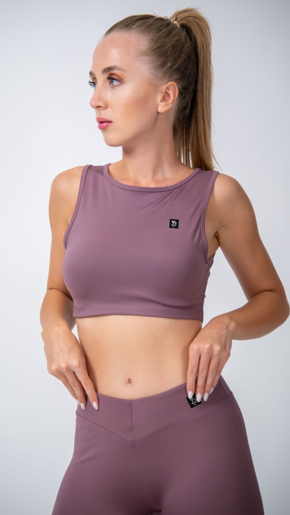 KEEP RISEN Kolsuz Crop Top