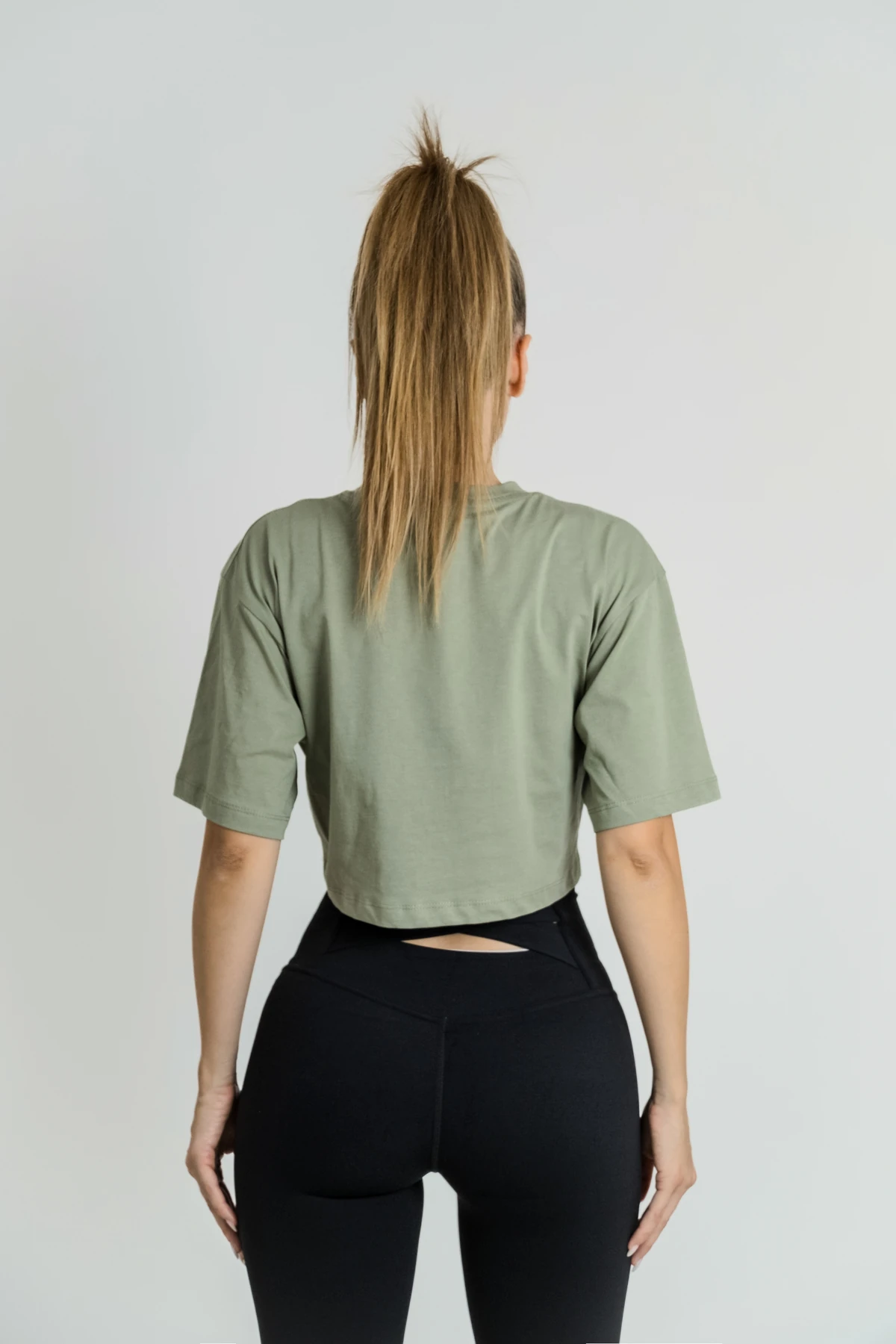 KEEP RISEN Crop T-Shirt Haki