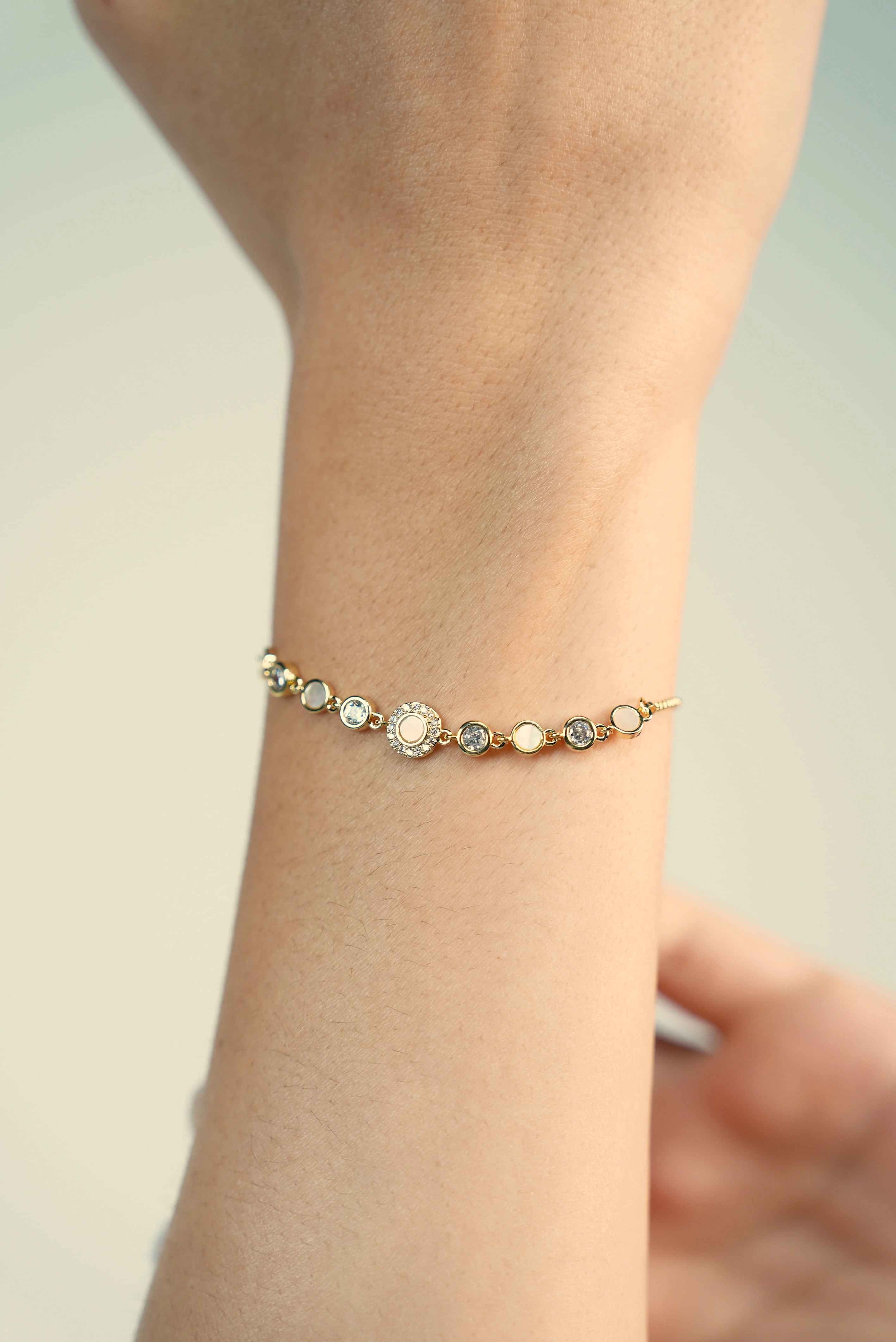 Mermer Detaylı Gold Bileklik