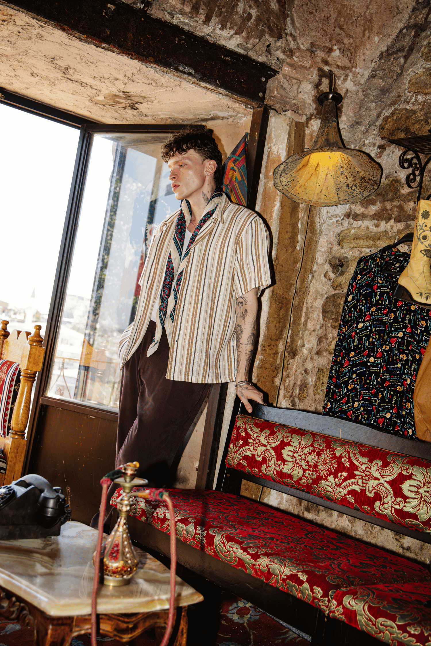 Erkek Oversize Kalıp, Örme Kumaş, Apaj Yaka Göml ve Baggy Pantolon, Modal Kumaş