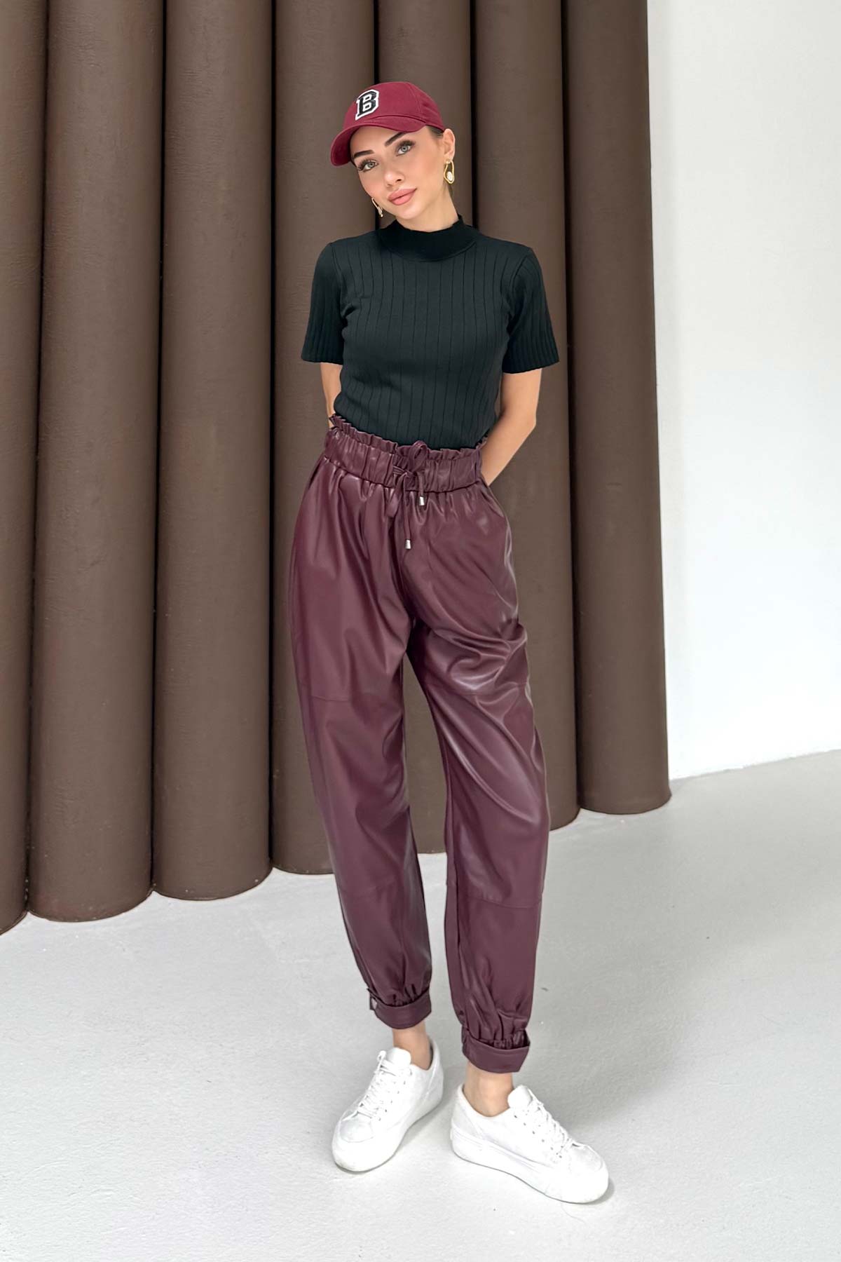 Çıtçıtlı Suni Deri Pantolon 32-9502-1