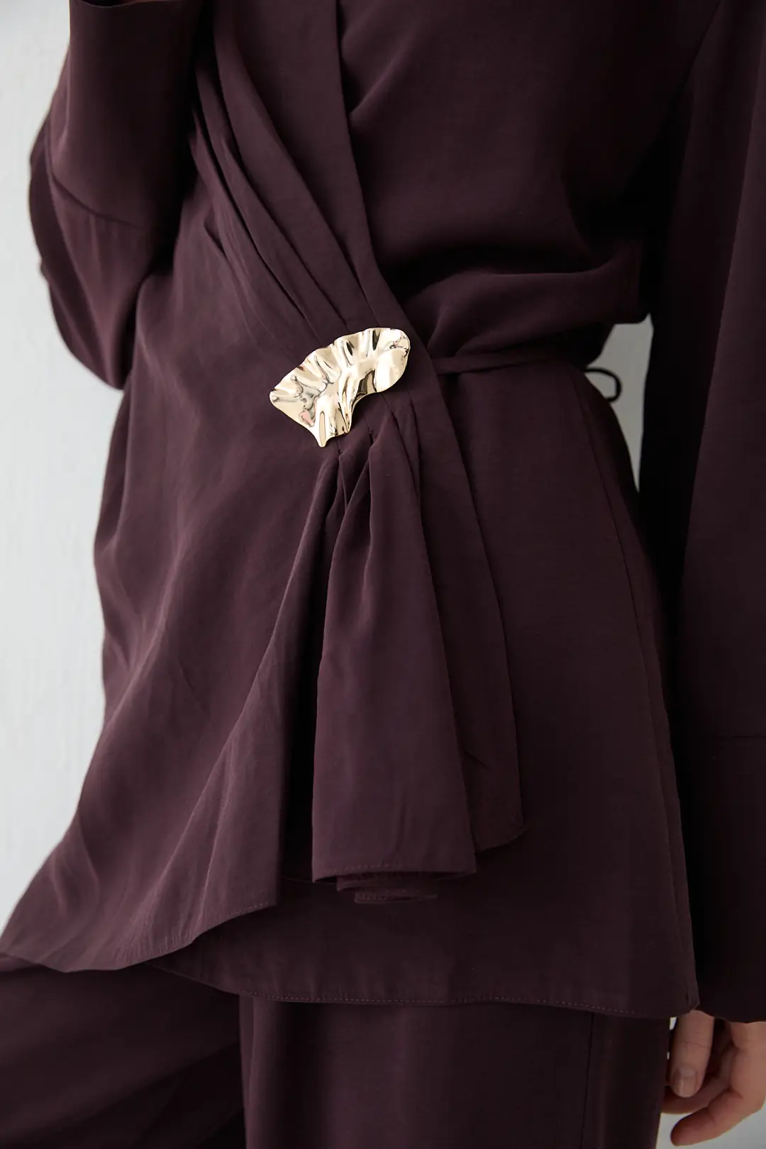 Broş Detaylı Pantolonlu Takım 3-4413 · 7