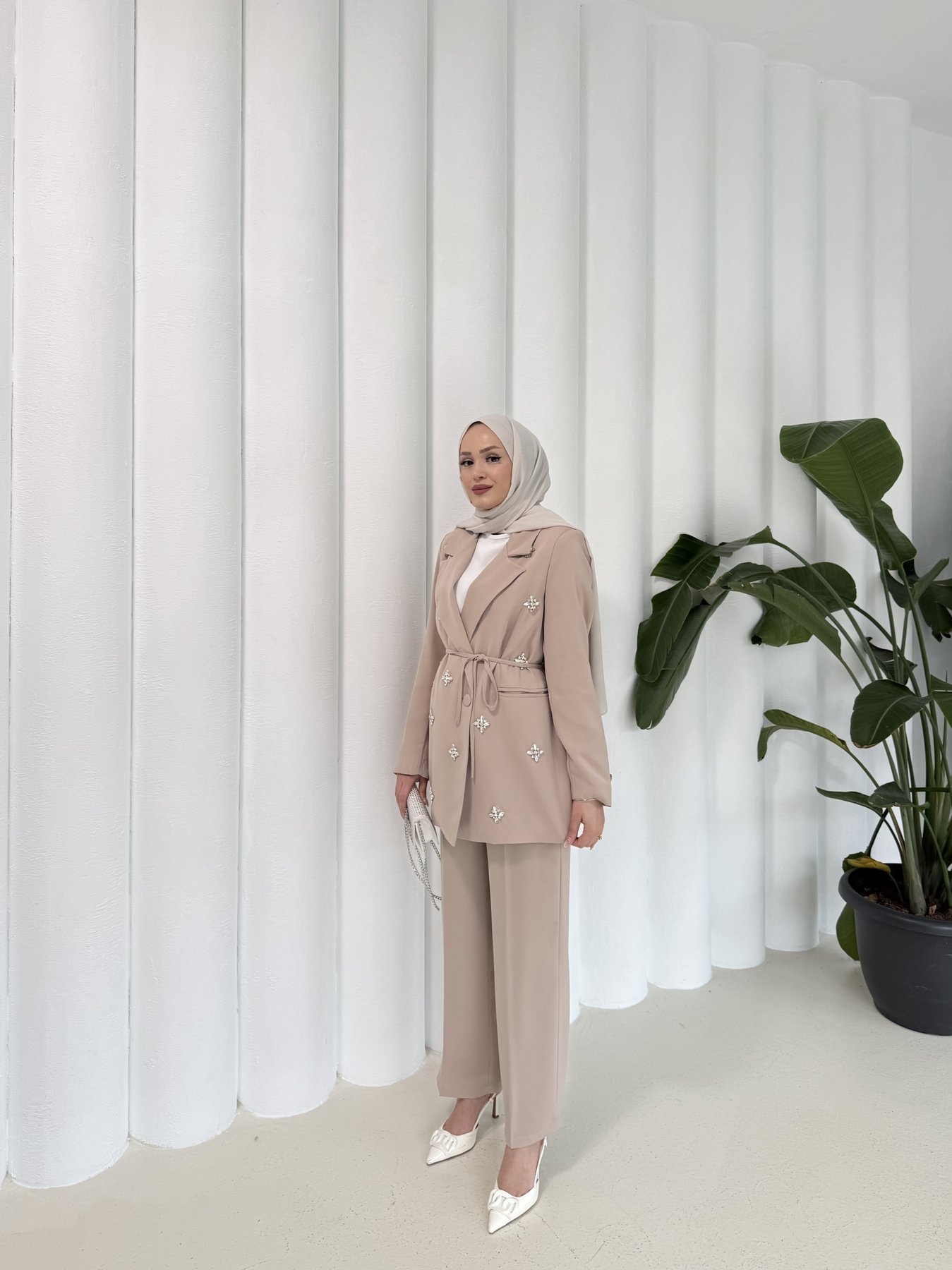 Taşlı Ceketli Takım 32-2304
