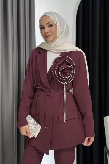 Gül Broşlu Krep Ceketli Takım 32-4009