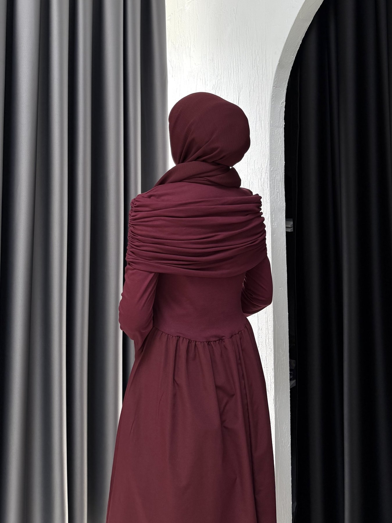 Yaka Detaylı Elbise 68-6170