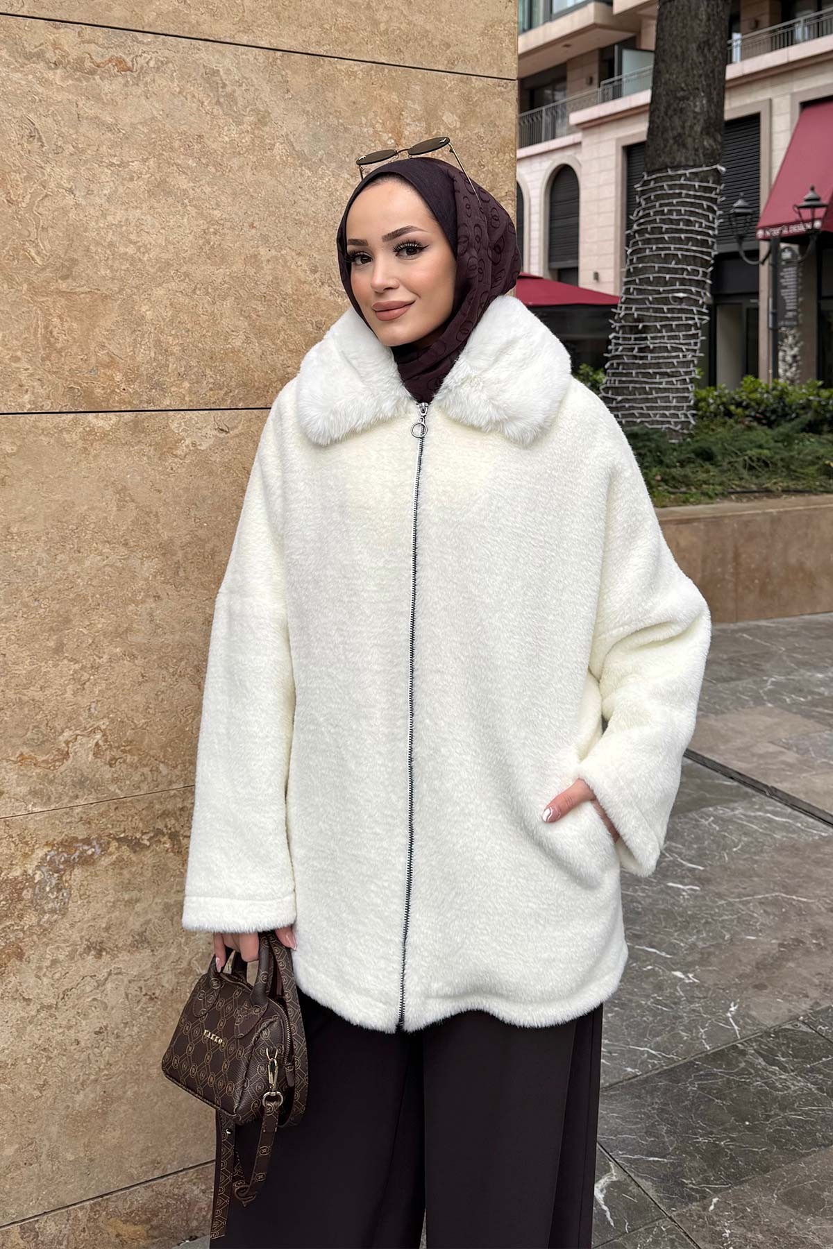 Angora Kürk Yaka Kaban 32-2246-1