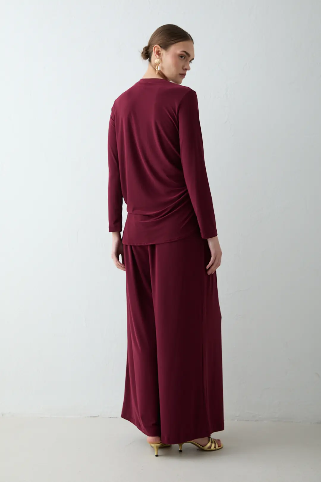 Broşlu Likralı Takım 32-2671 · 7