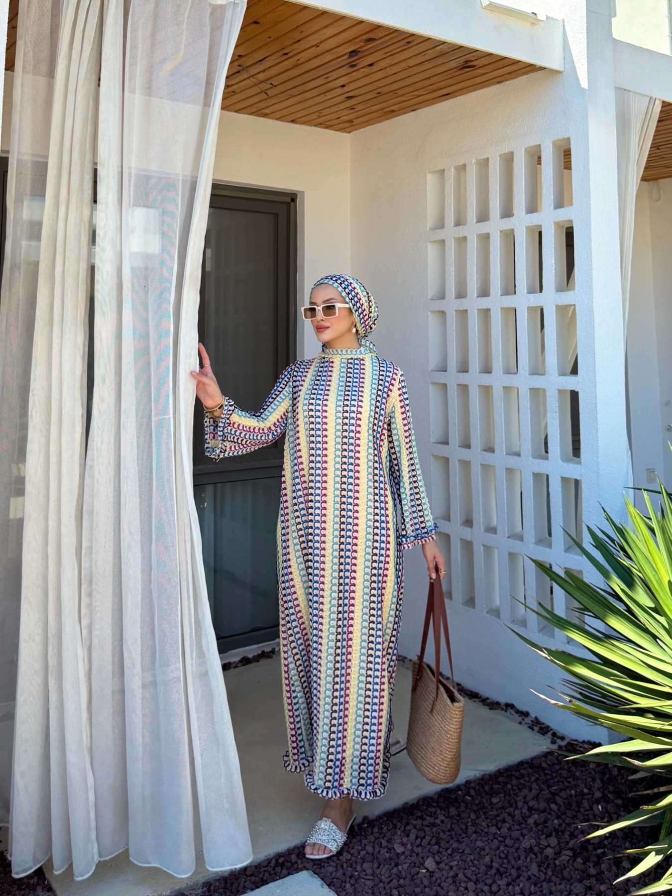 Renkli Fırfır Detaylı Elbise 32-3588