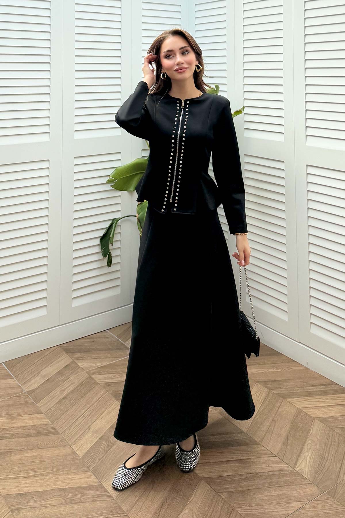 Scuba Taşlı Etekli Takım 32-3730