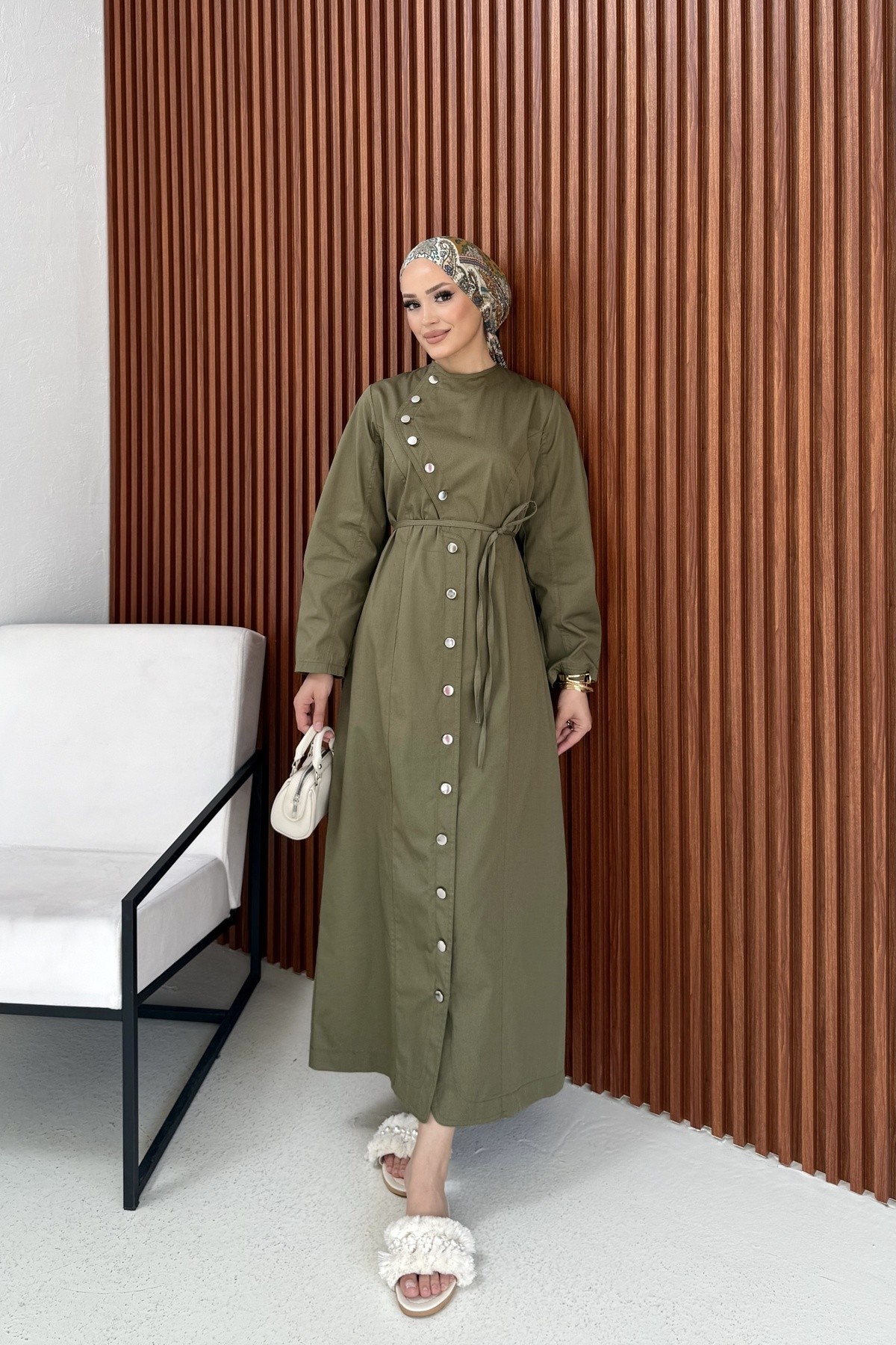 Çıtçıtlı İnce Gabardin Elbise 75-1187