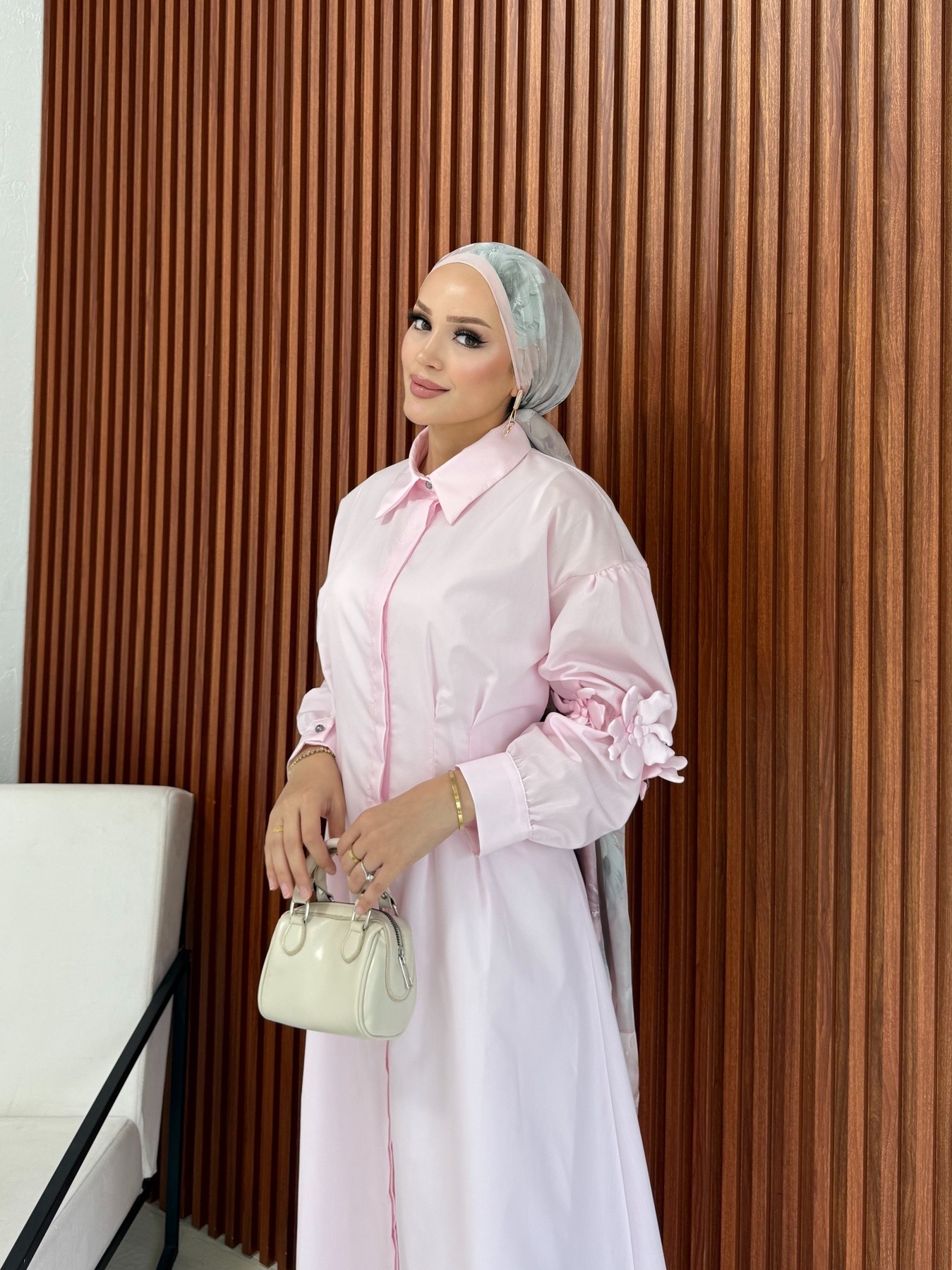 Çiçek Detaylı Poplin Elbise 32-2377