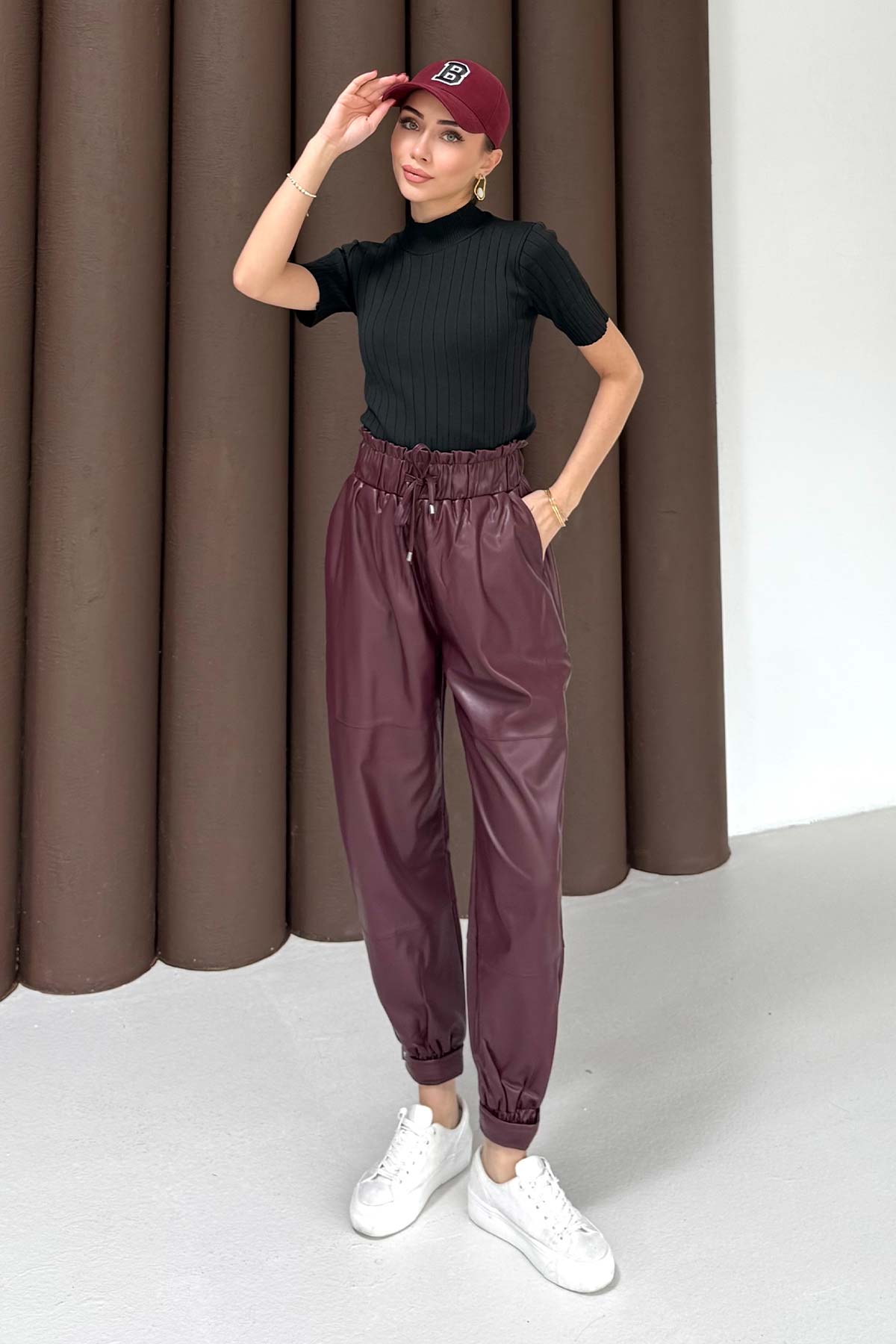 Çıtçıtlı Suni Deri Pantolon 32-9502-1