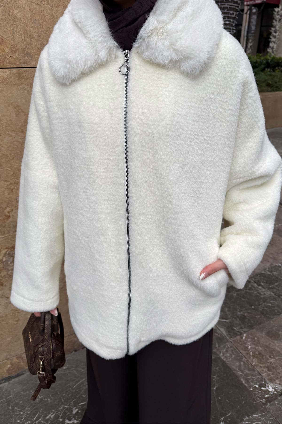 Angora Kürk Yaka Kaban 32-2246-1