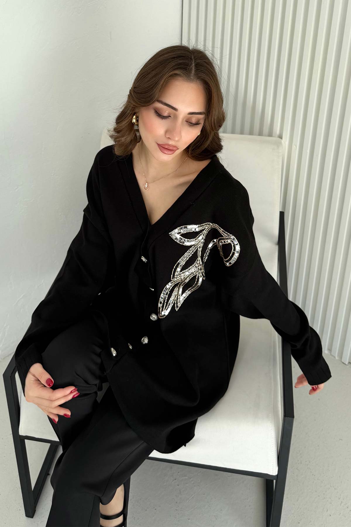 Aksesuarlı Triko Hırka 70-2502