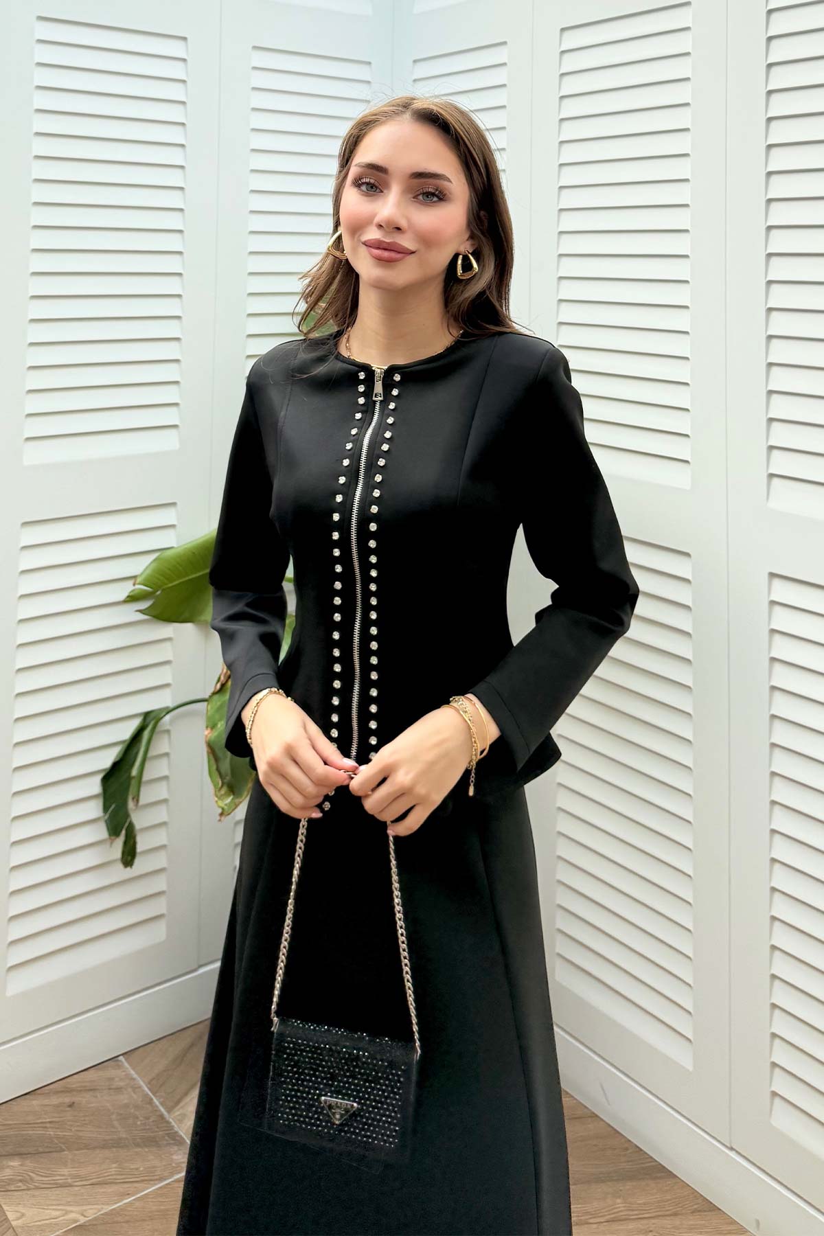 Scuba Taşlı Etekli Takım 32-3730