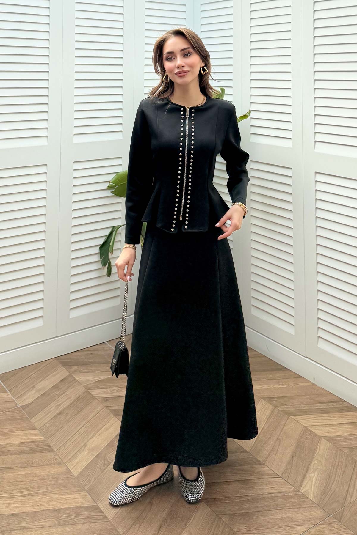 Scuba Taşlı Etekli Takım 32-3730