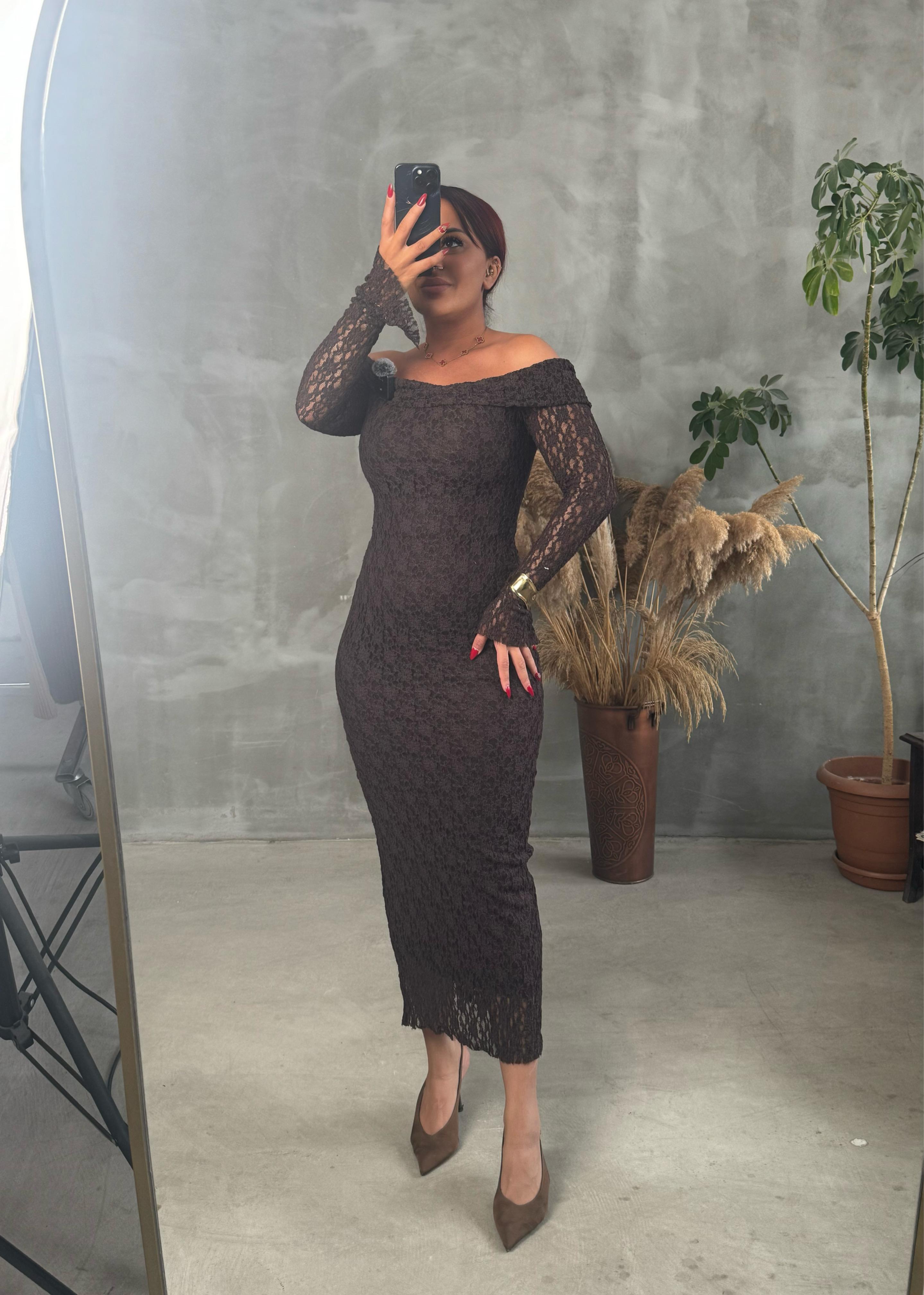 madonna yaka dantelli astarlı elbise - Acı Kahve