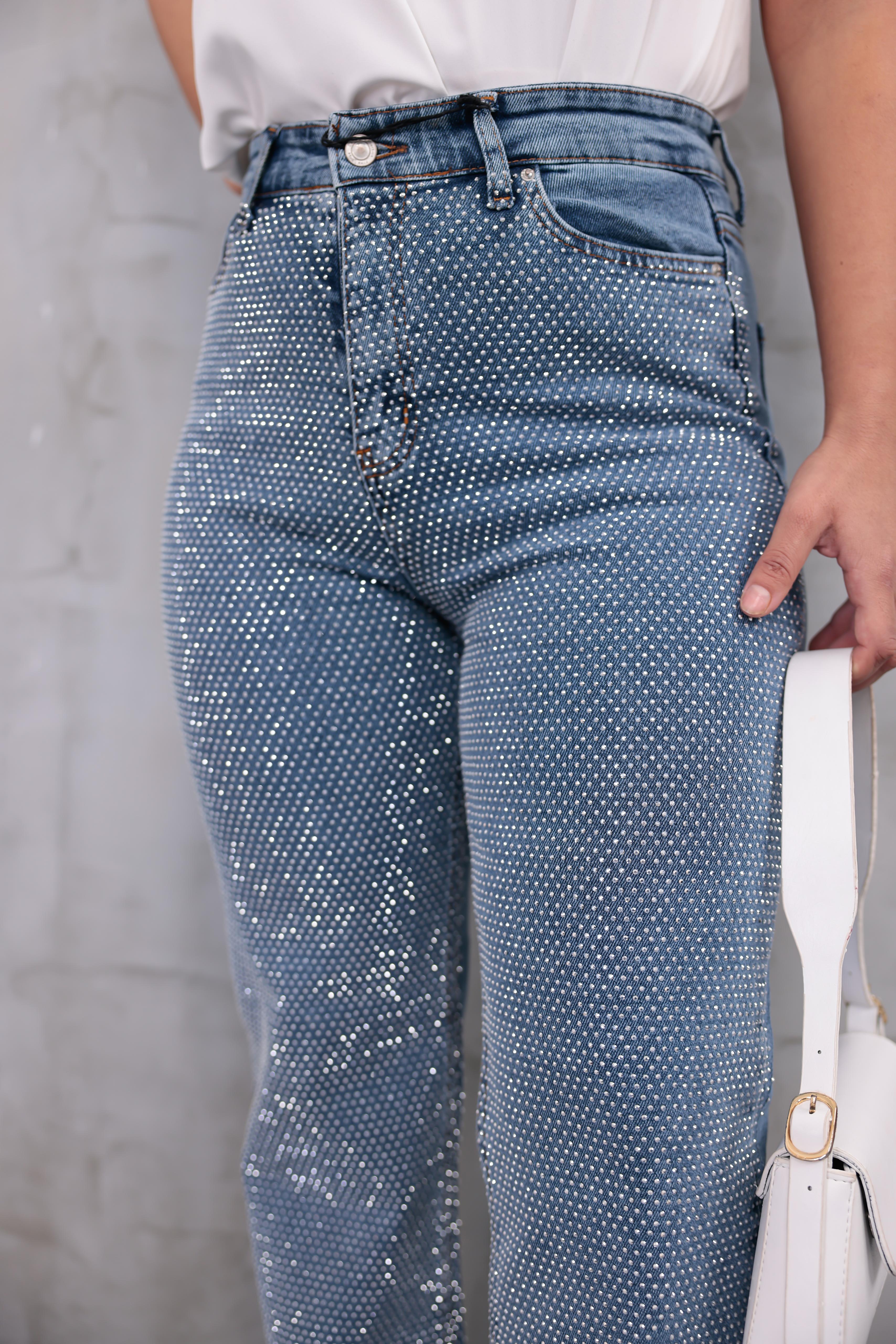 Işıltılı Likralı Taş Detaylı Denim Pantolon