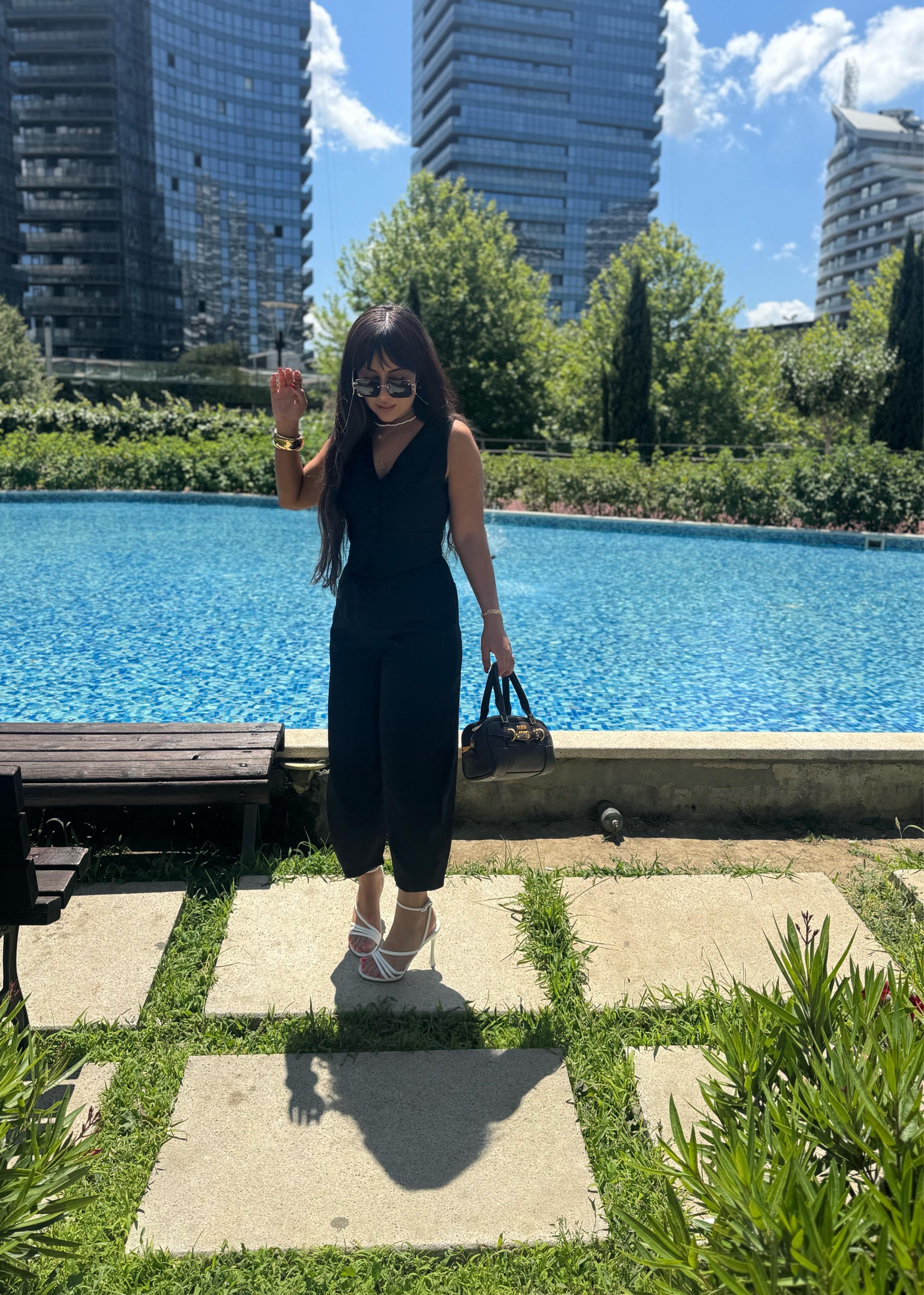 Buse Takım - Siyah