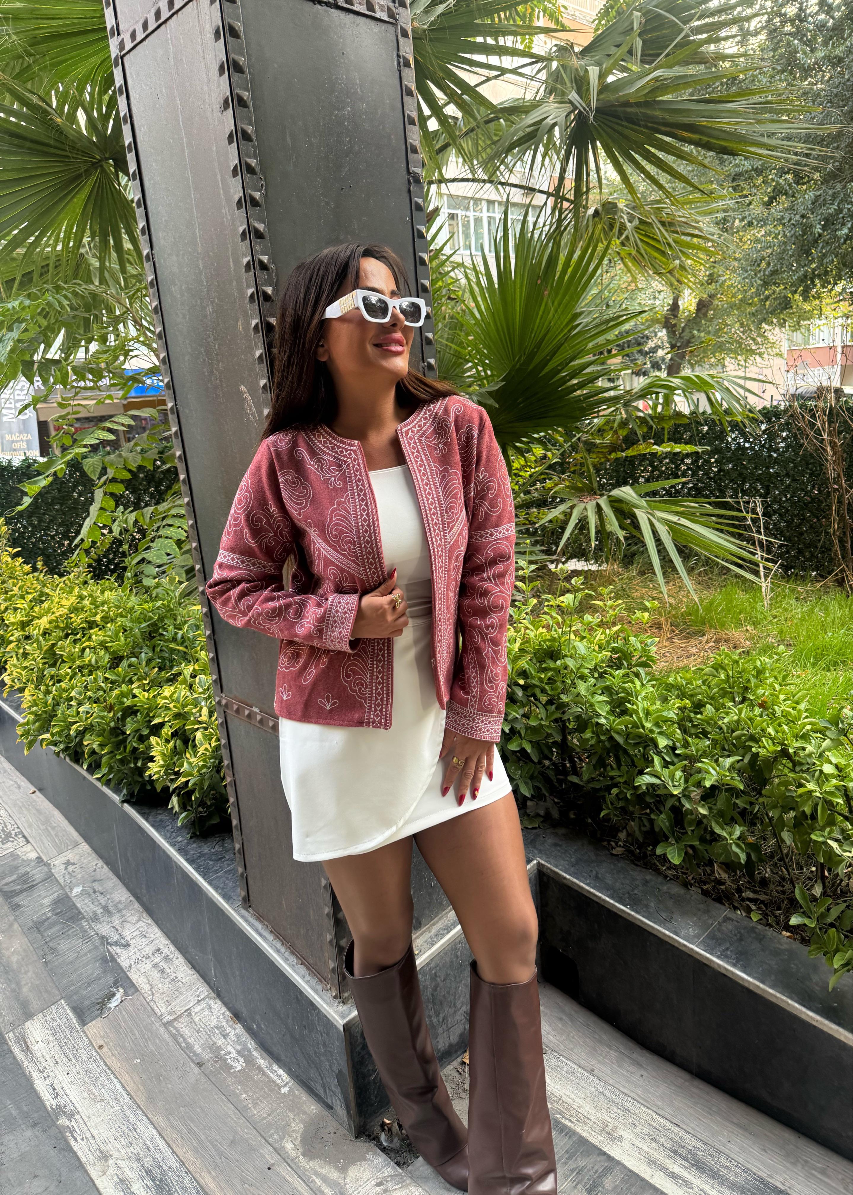 işlemeli tasarım ceket