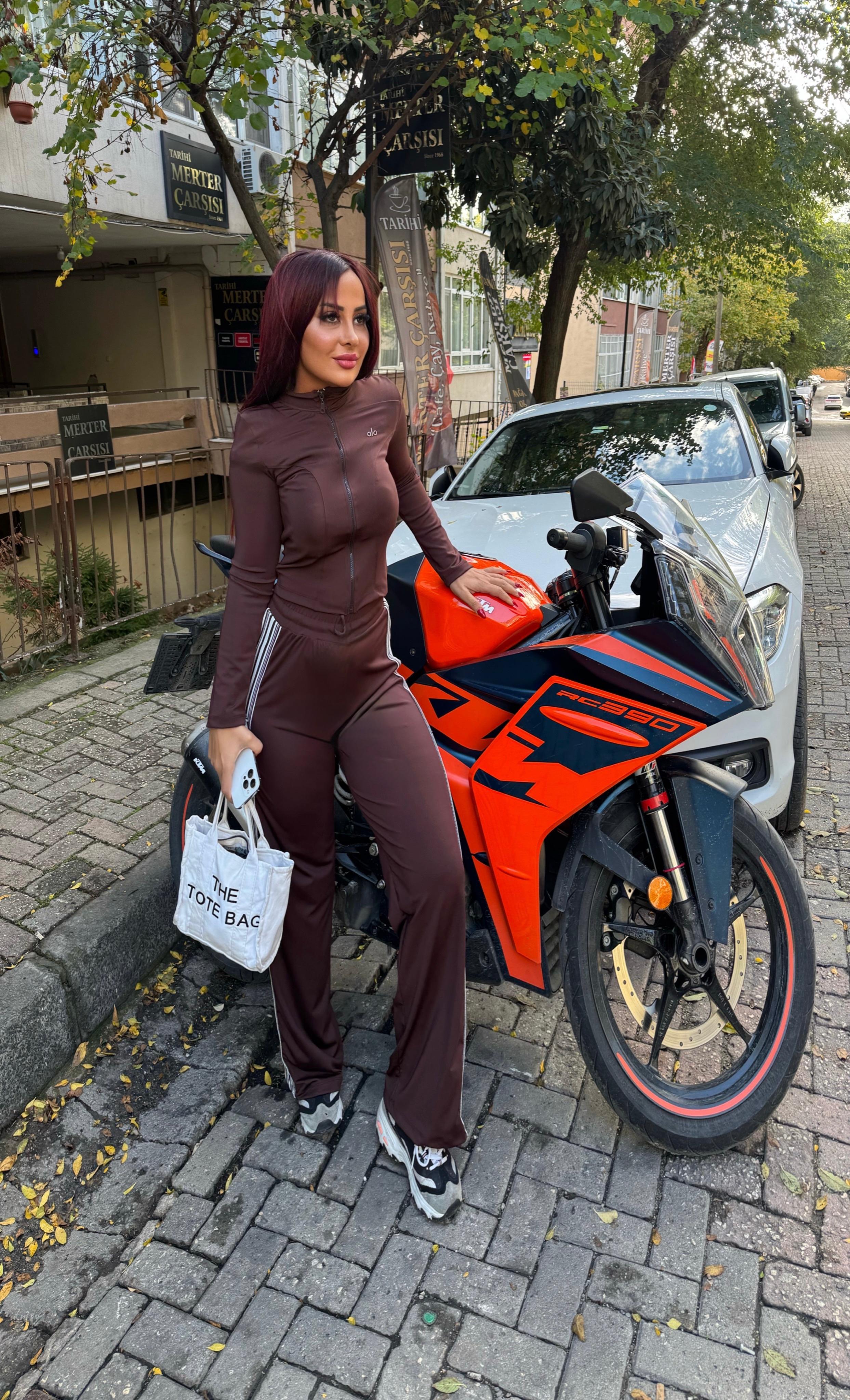 ola lüx kalite şeritli likralı eşofman takımı - Kahverengi