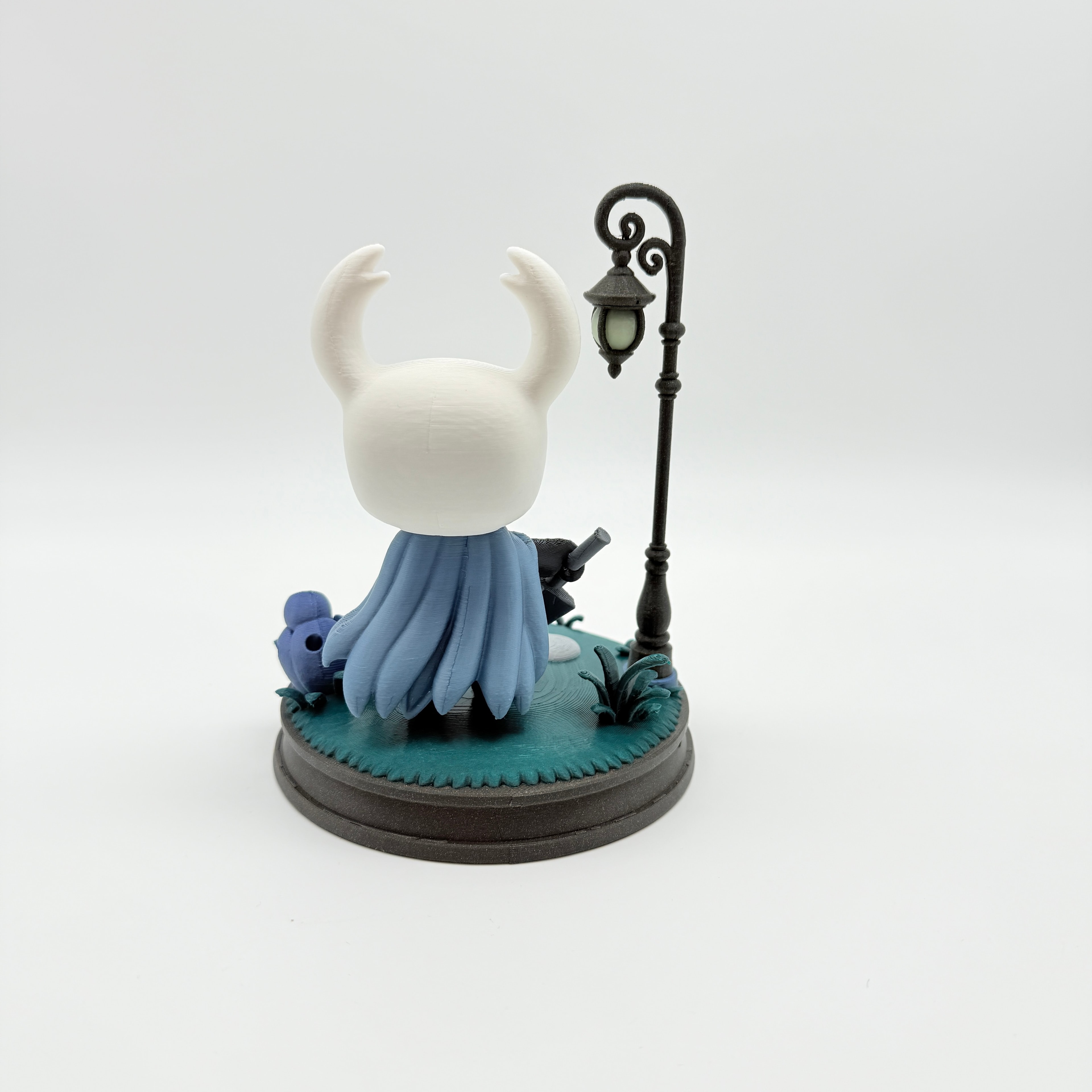 Hollow Knight Diorama Figürü - Sahne Yükseklik (15 cm)