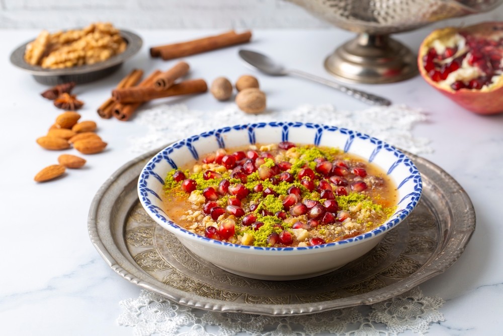 Glutensiz Bol Lifli Besleyici Aşure