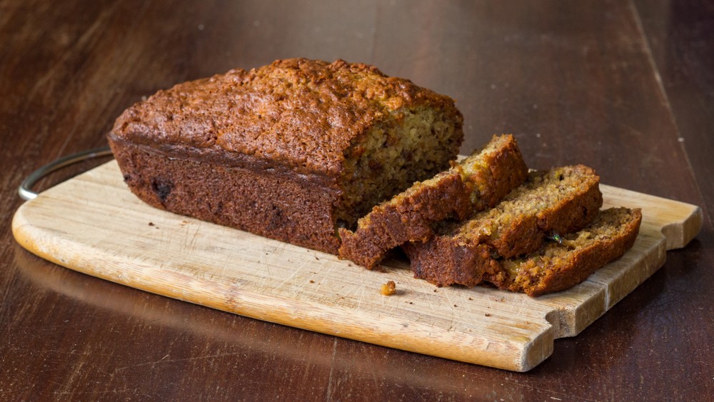 Glutensiz Cevizli Üzümlü Kek