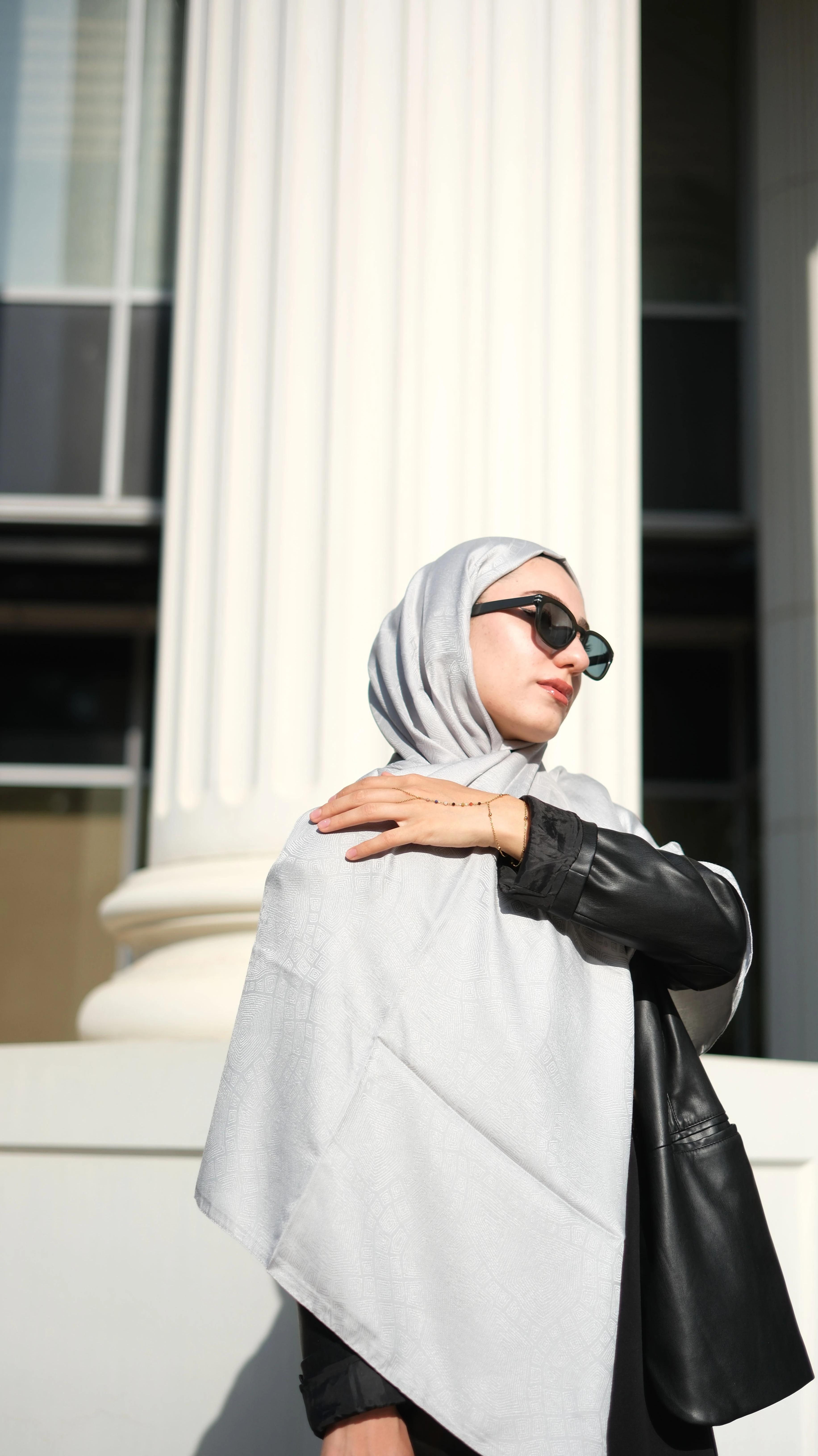 Mozaik Desenli Gri Şal