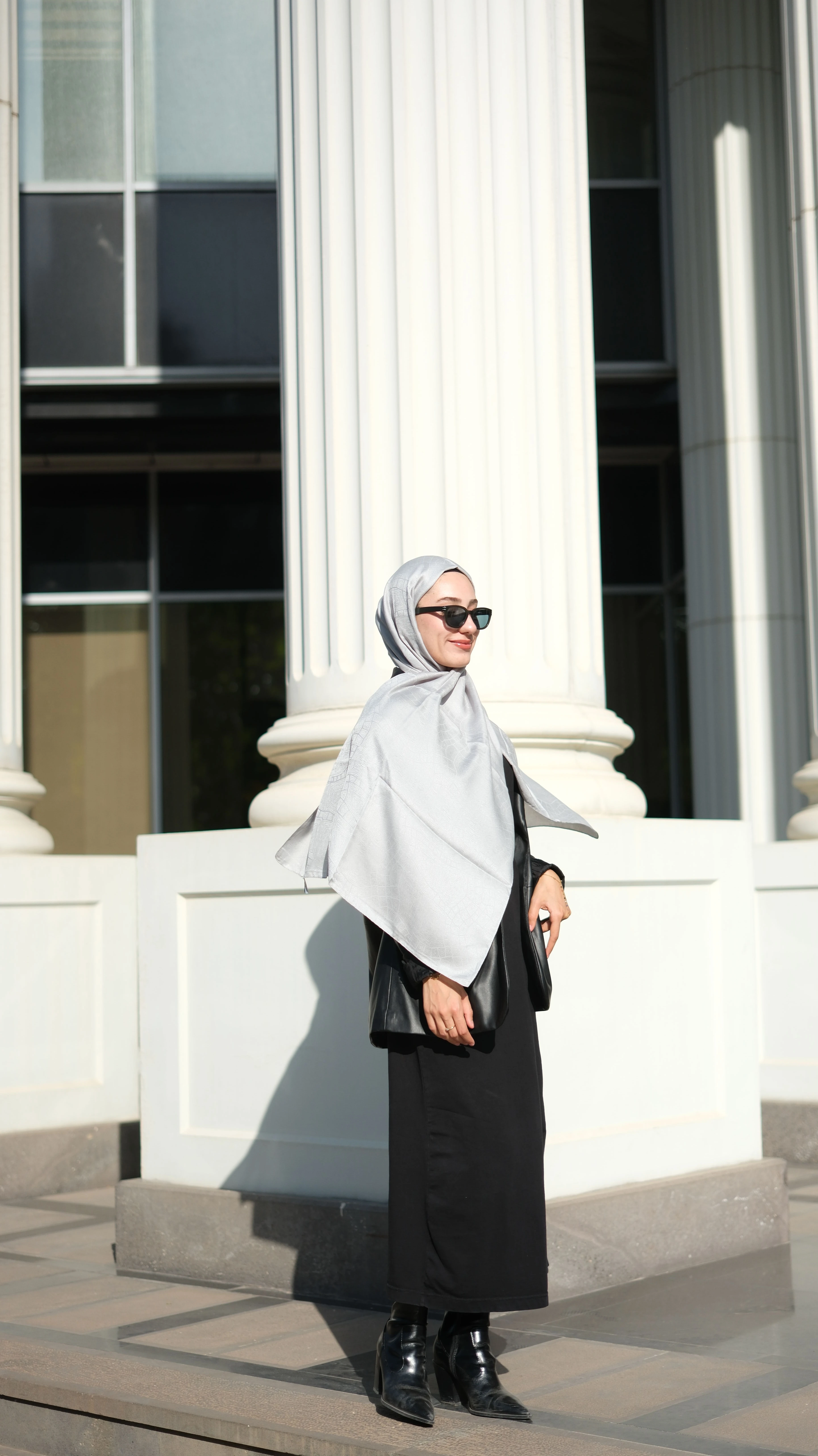 Mozaik Desenli Gri Şal