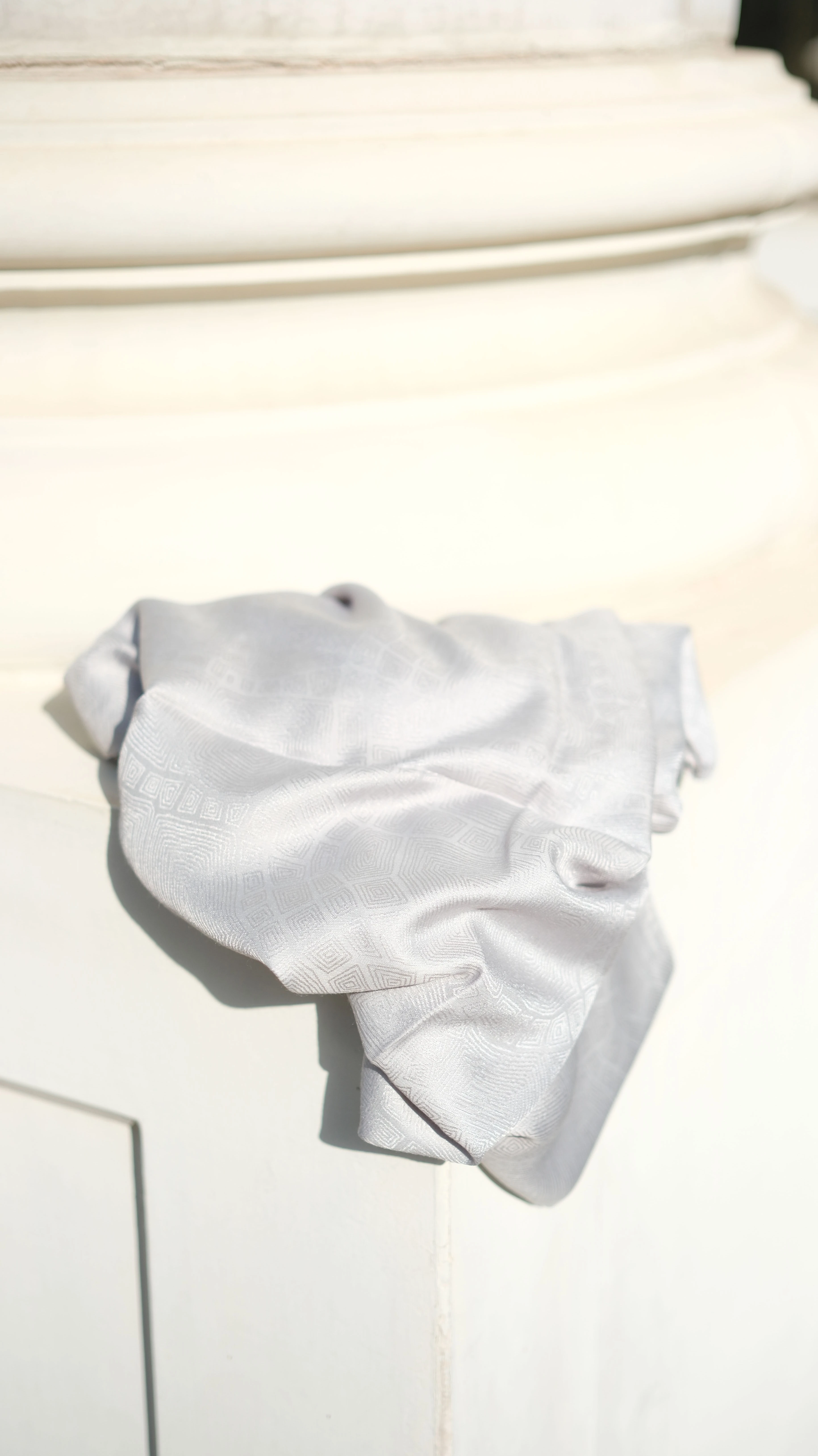 Mozaik Desenli Gri Şal