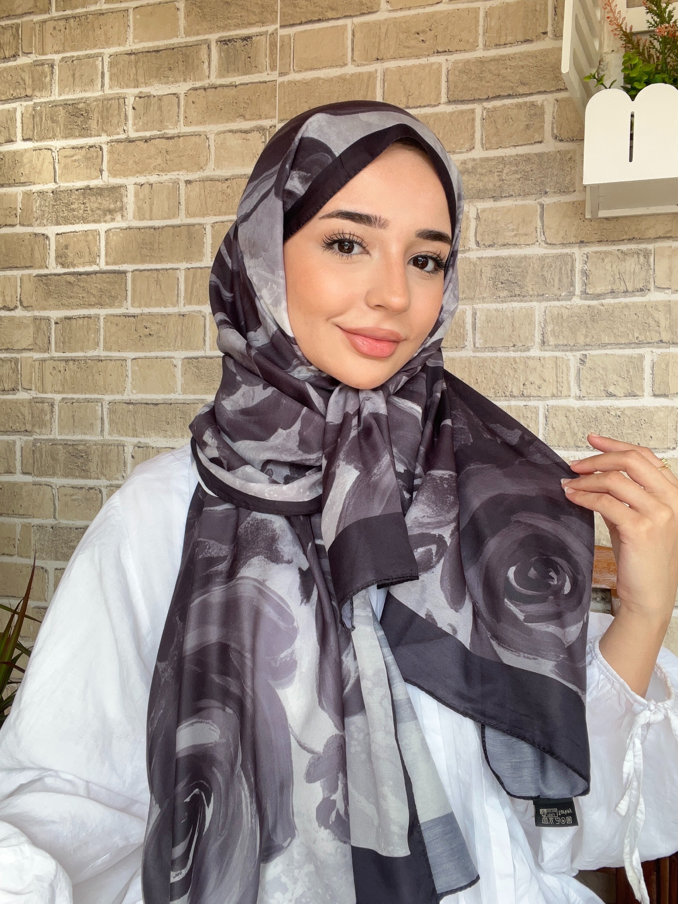 Gülzar Siyah Şal