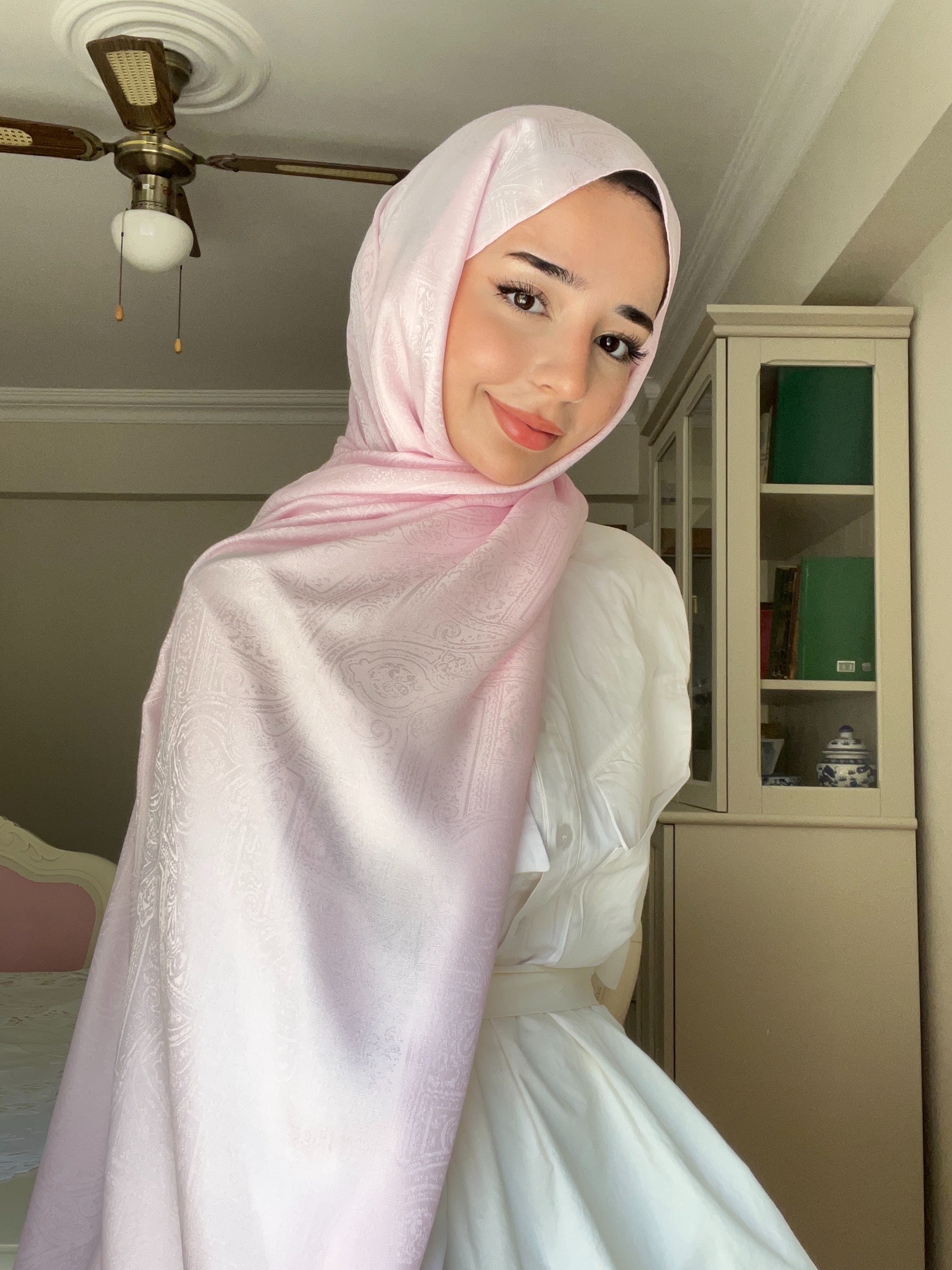 Barok Pembe Monogram Şal