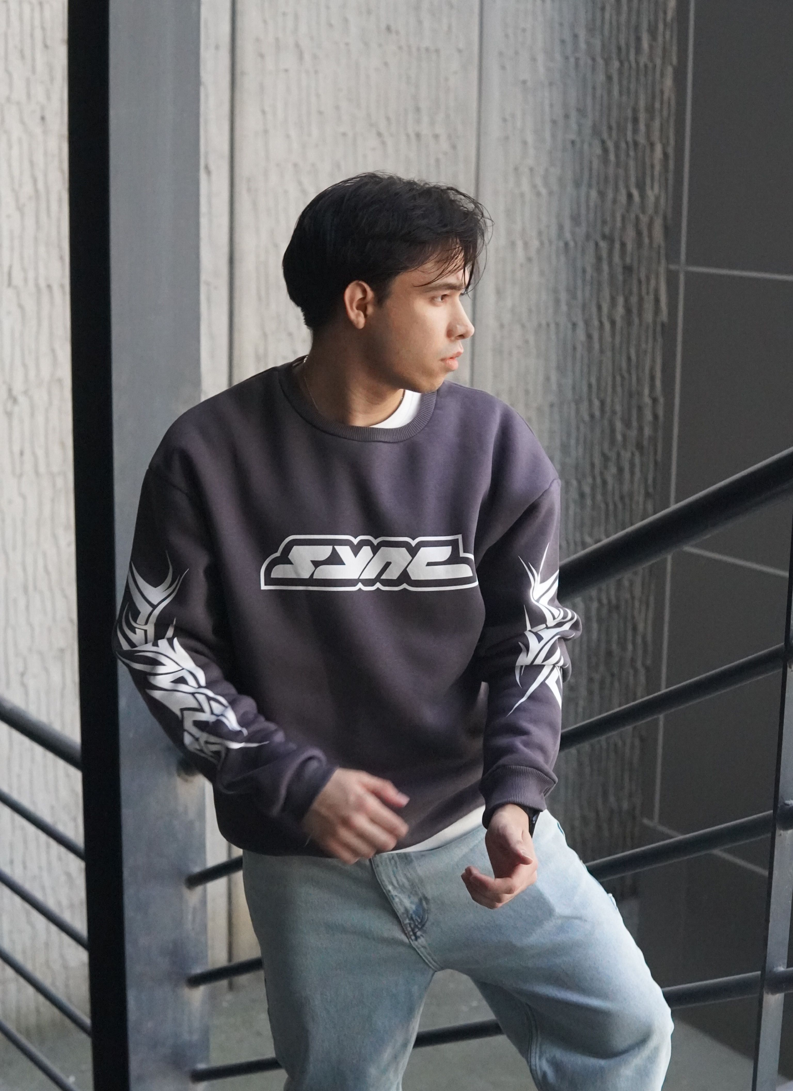 SYNC Baskılı Oversize Sweatshirt