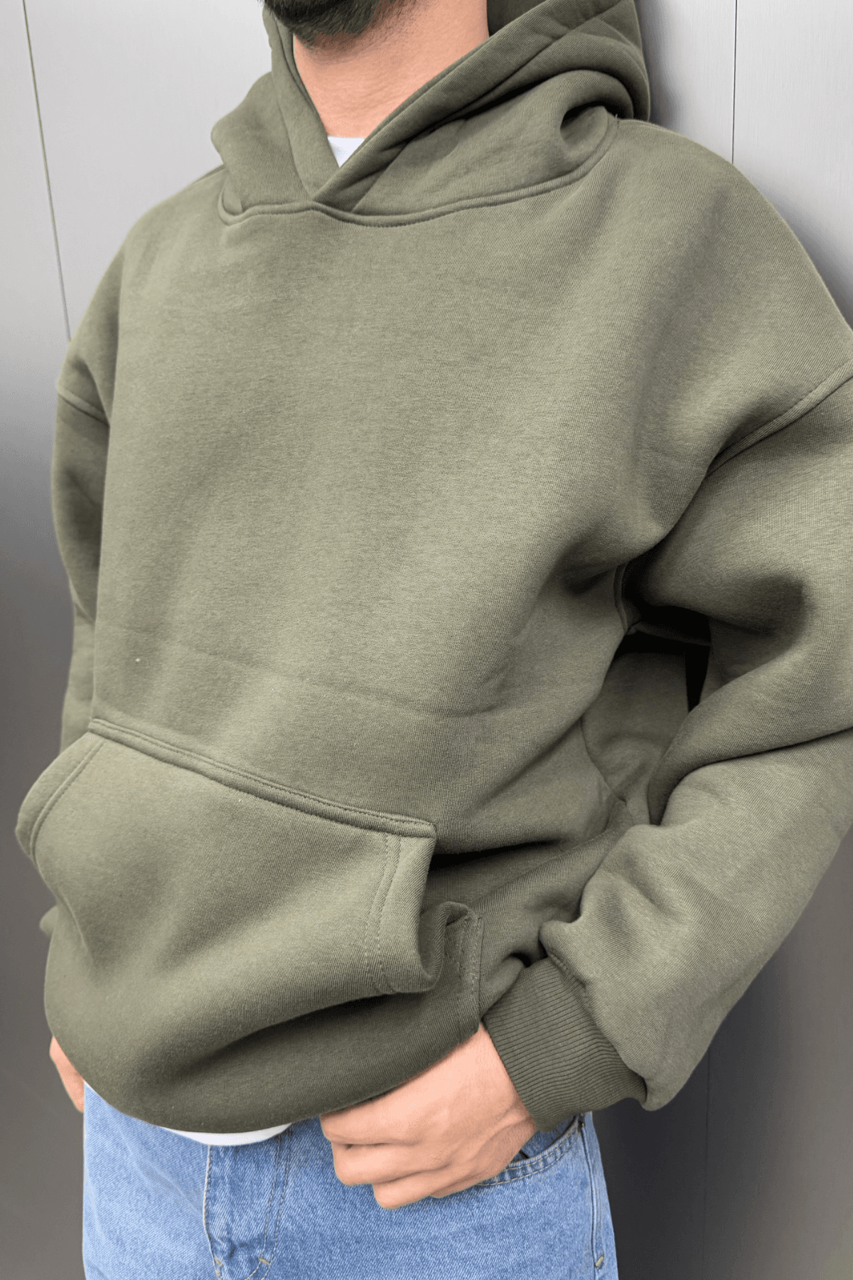 BASIC OVERSIZE KAPÜŞONLU CEP DETAYLI SWEATSHIRT HAKİ